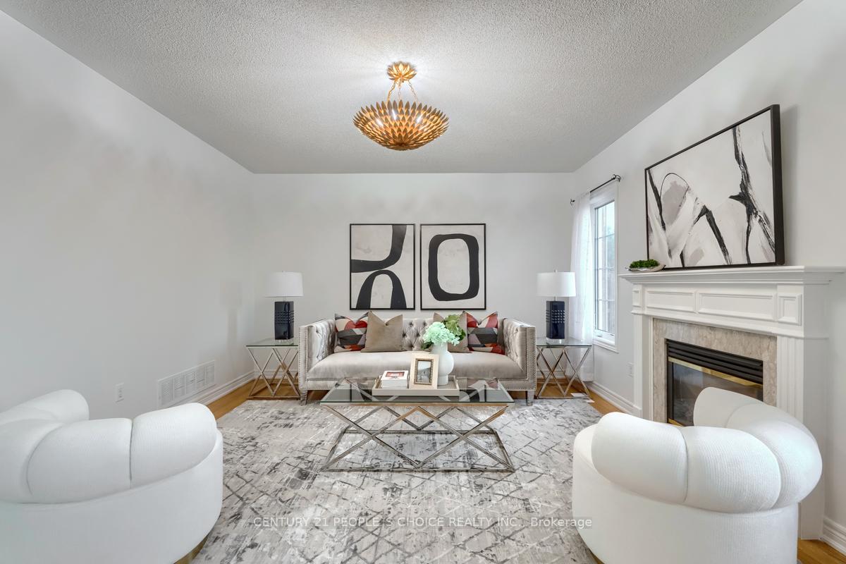 Photo 11 of 67 Gallucci Crescent, Brampton, Bram East — HOMEH