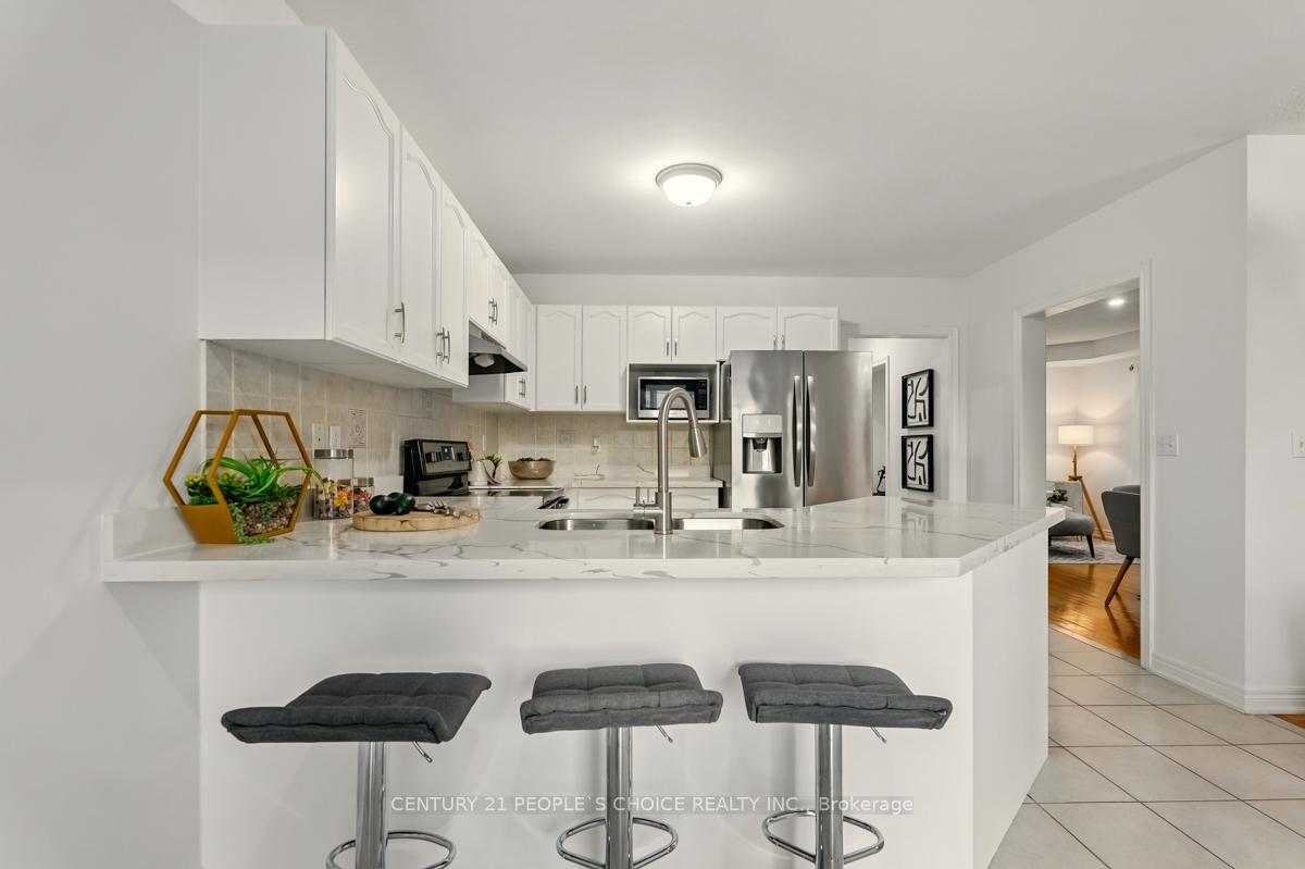 Photo 15 of 67 Gallucci Crescent, Brampton, Bram East — HOMEH