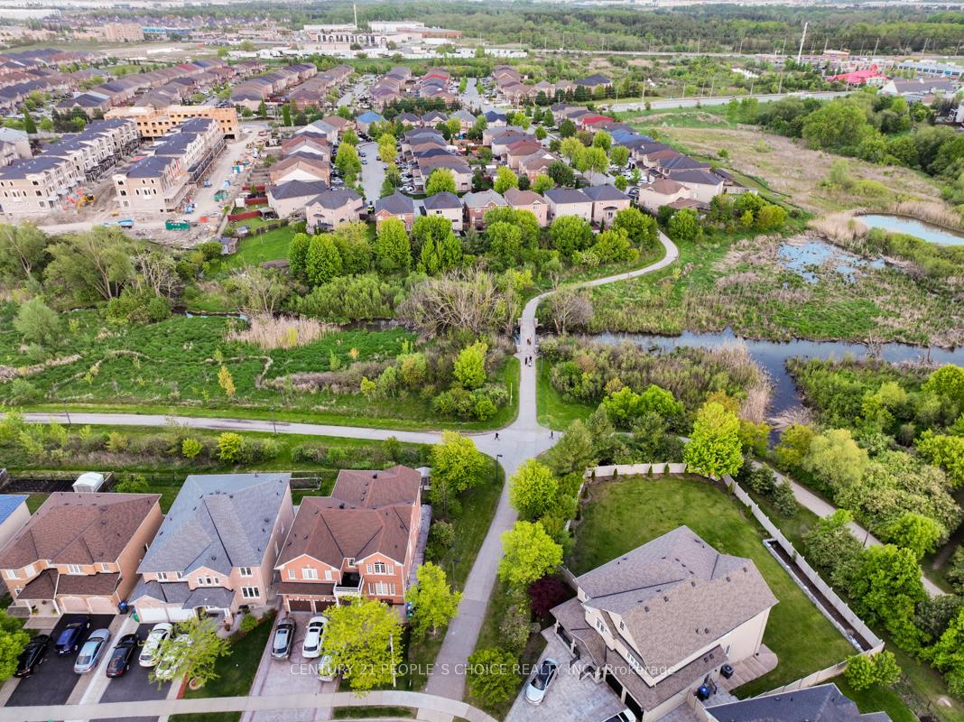 Photo 37 of 67 Gallucci Crescent, Brampton, Bram East — HOMEH