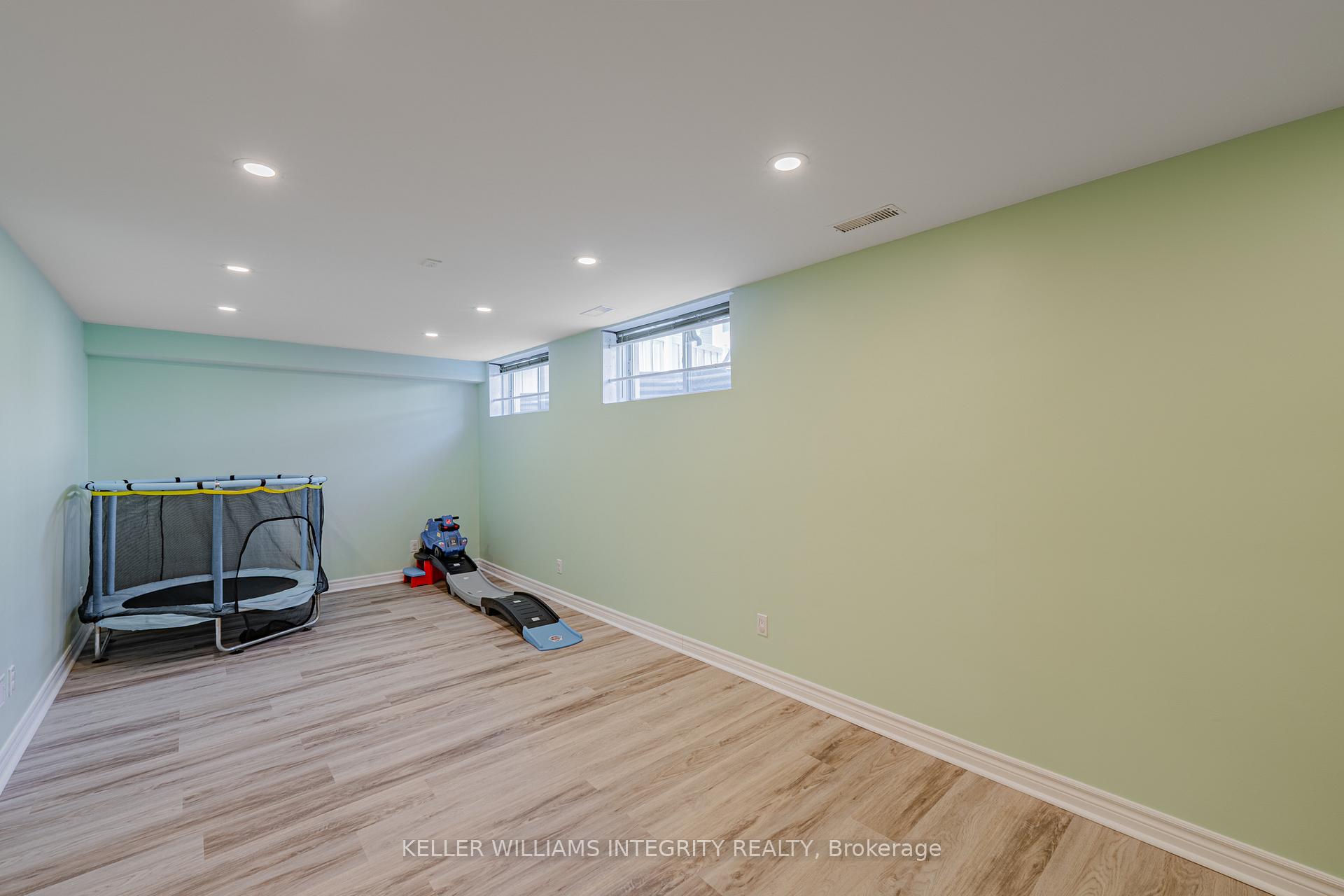 Photo 44 of 72 Upney Drive, Ottawa, Barrhaven - Longfields — HOMEH