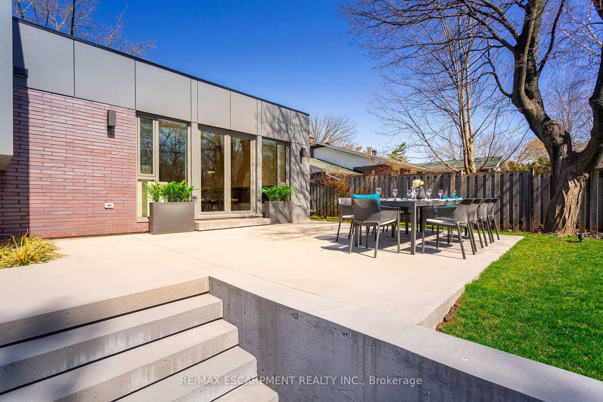 Photo 34 of 5008 Spruce Avenue, Burlington, Appleby — HOMEH