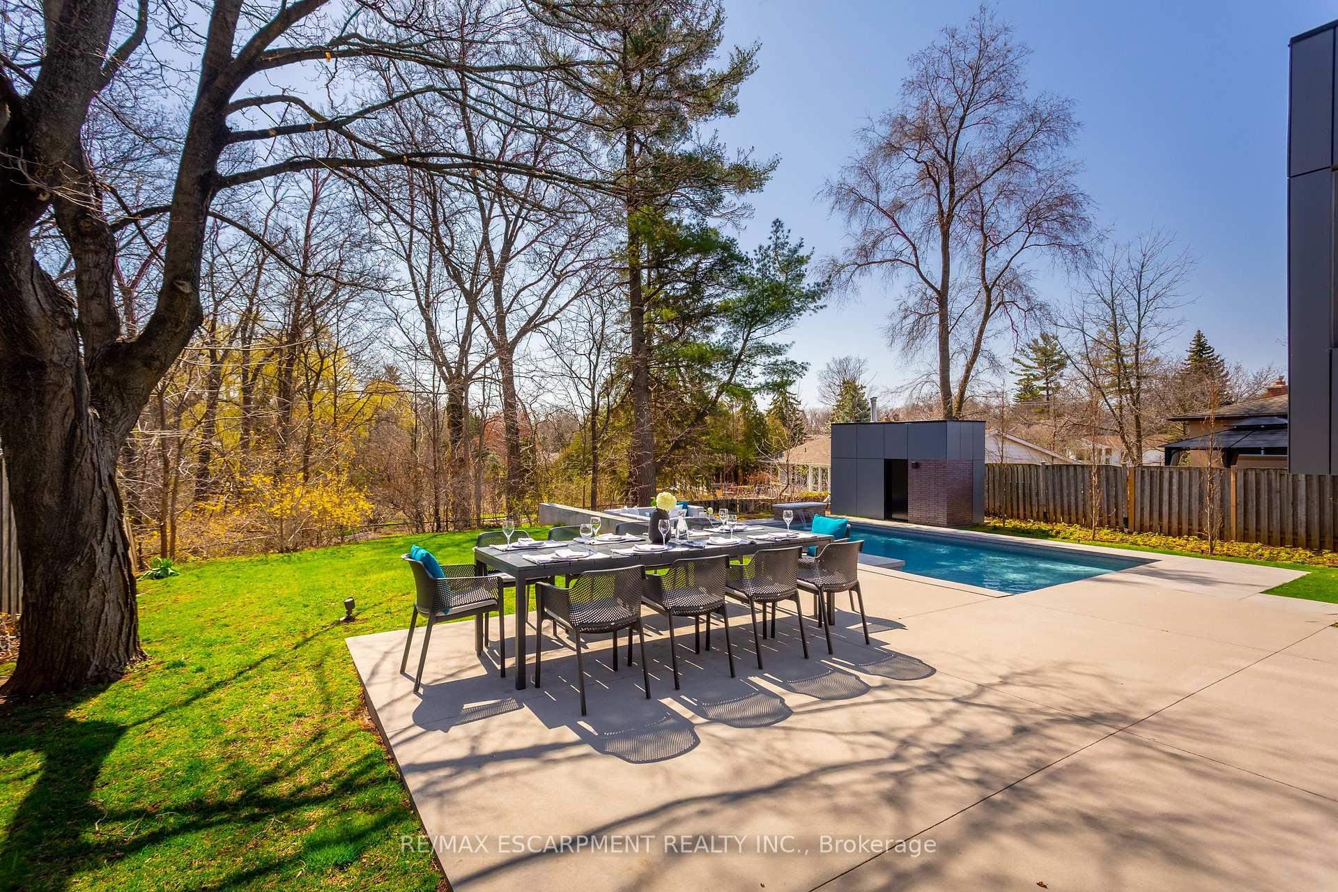Photo 35 of 5008 Spruce Avenue, Burlington, Appleby — HOMEH
