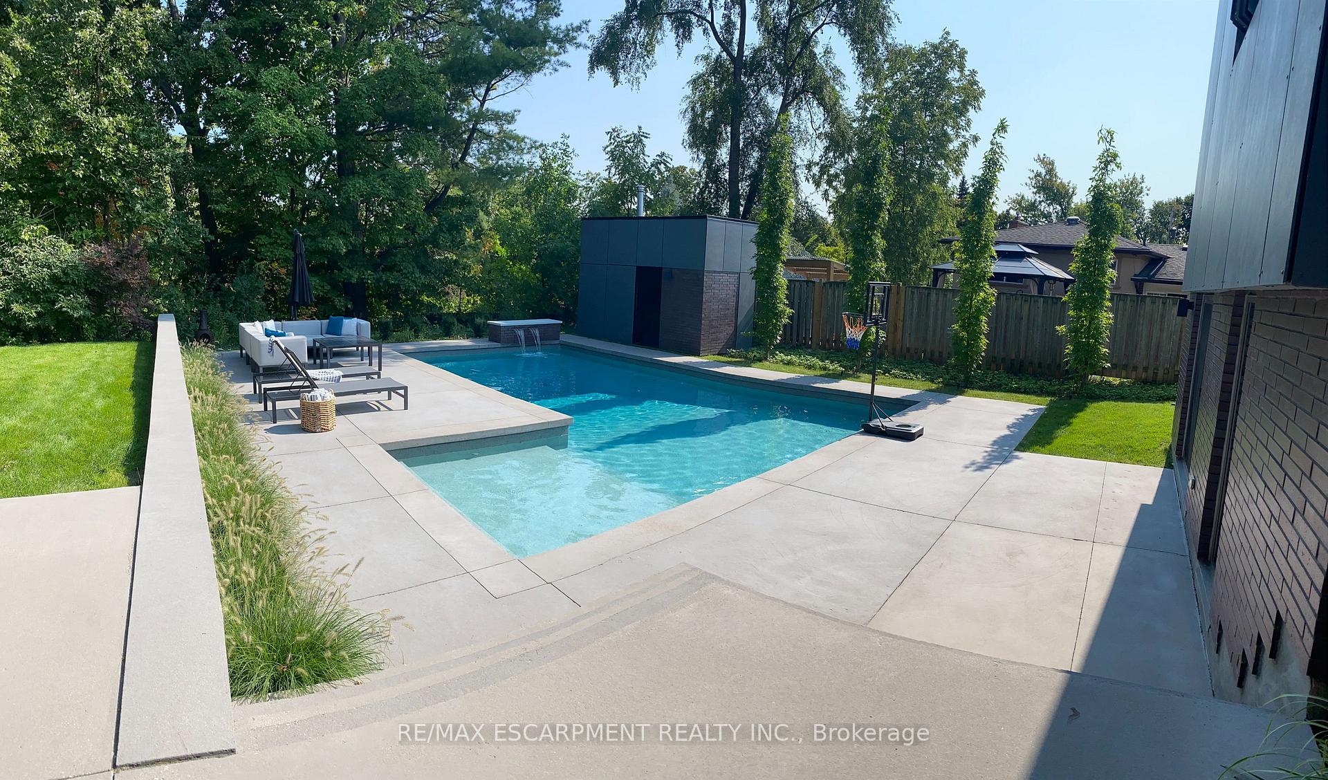 Photo 40 of 5008 Spruce Avenue, Burlington, Appleby — HOMEH
