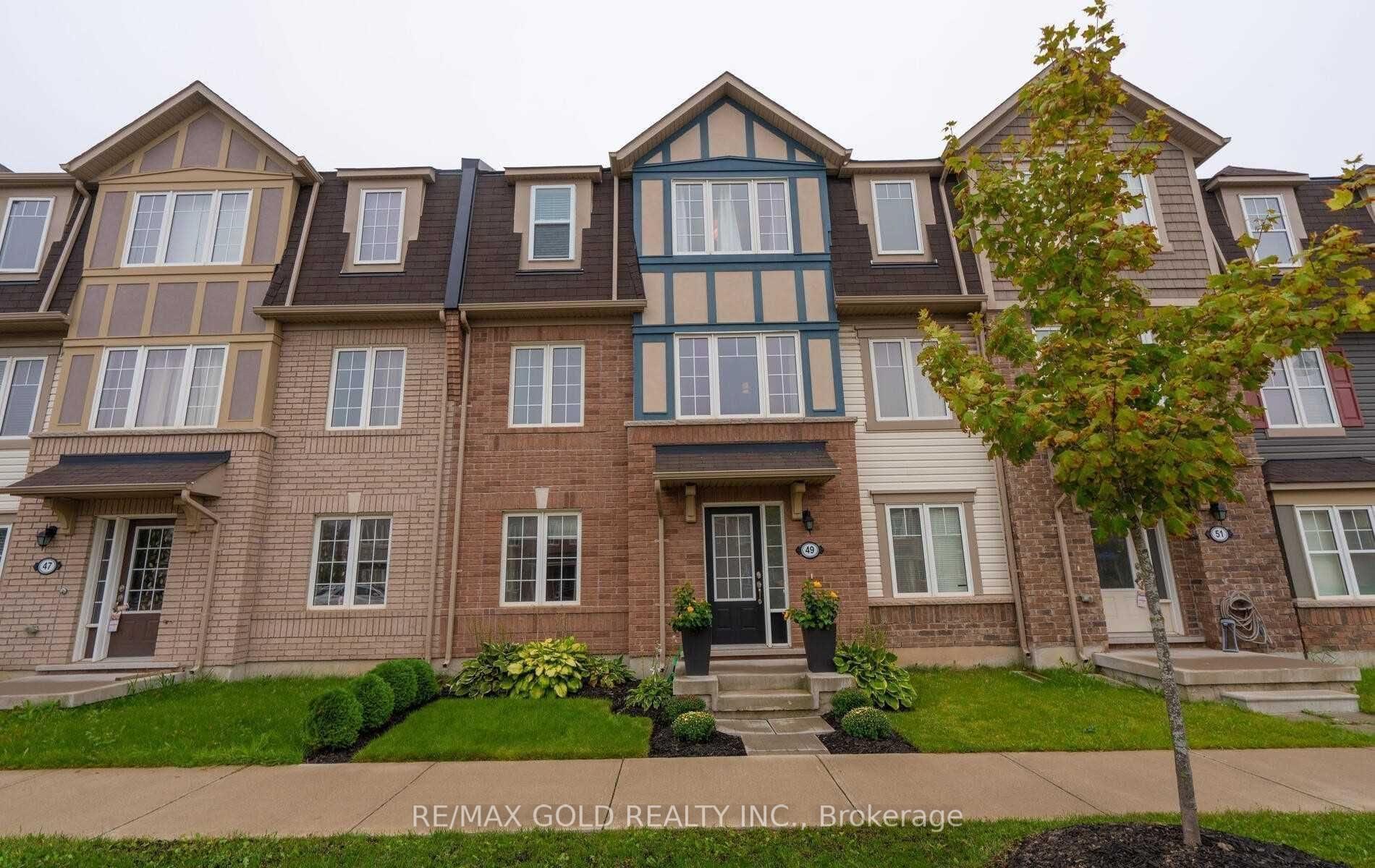 Photo 1 of 49 Ganton Heights, Brampton, Northwest Brampton — HOMEH
