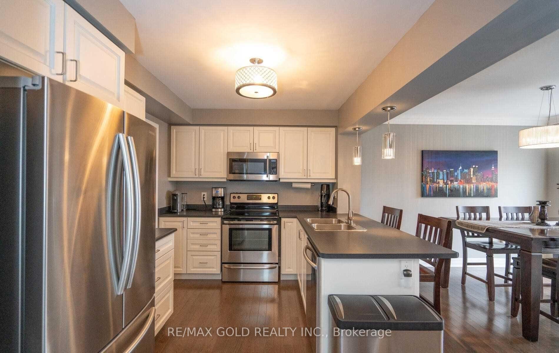Photo 2 of 49 Ganton Heights, Brampton, Northwest Brampton — HOMEH