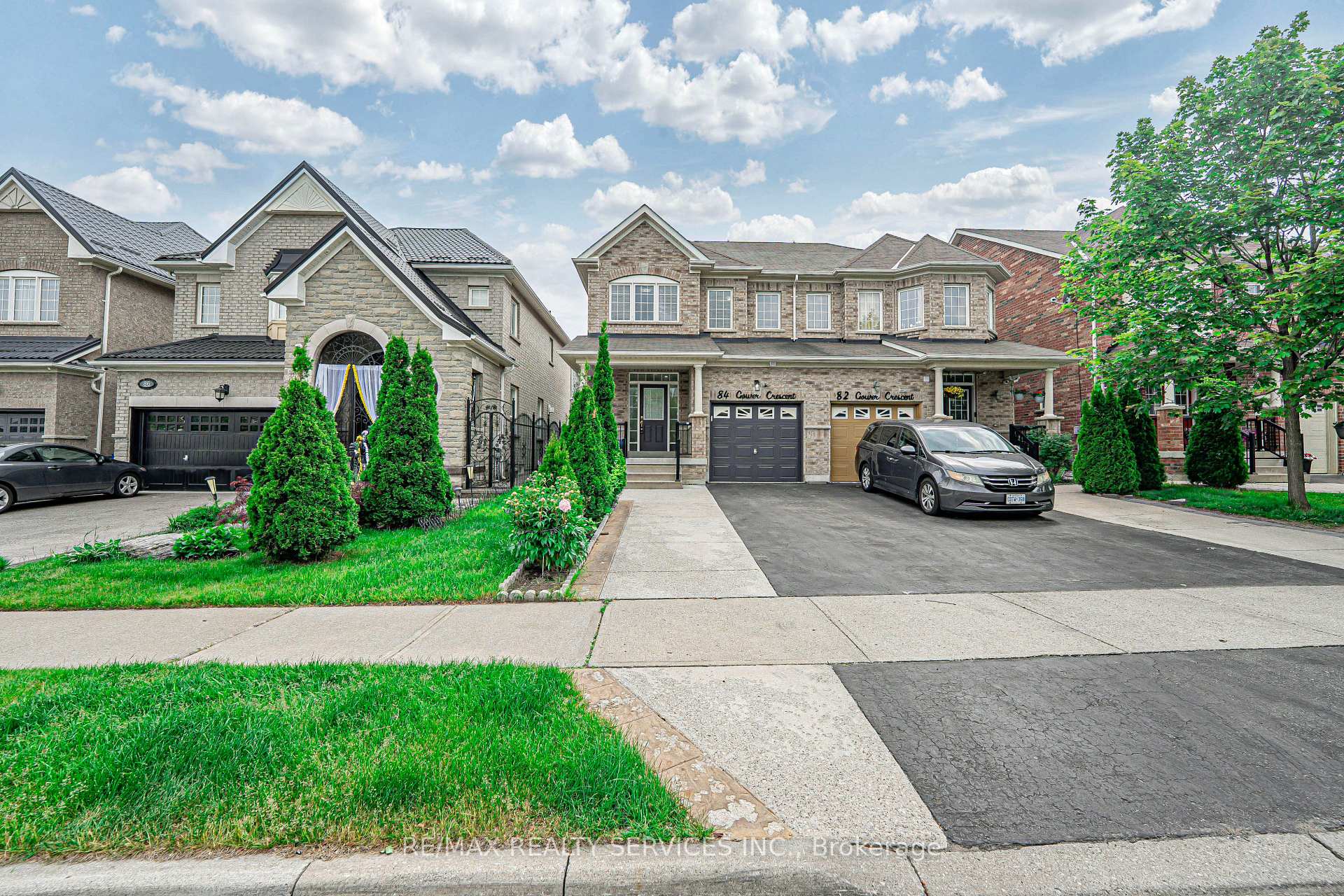 Photo 2 of 84 Gower Crescent, Brampton, Sandringham-Wellington — HOMEH
