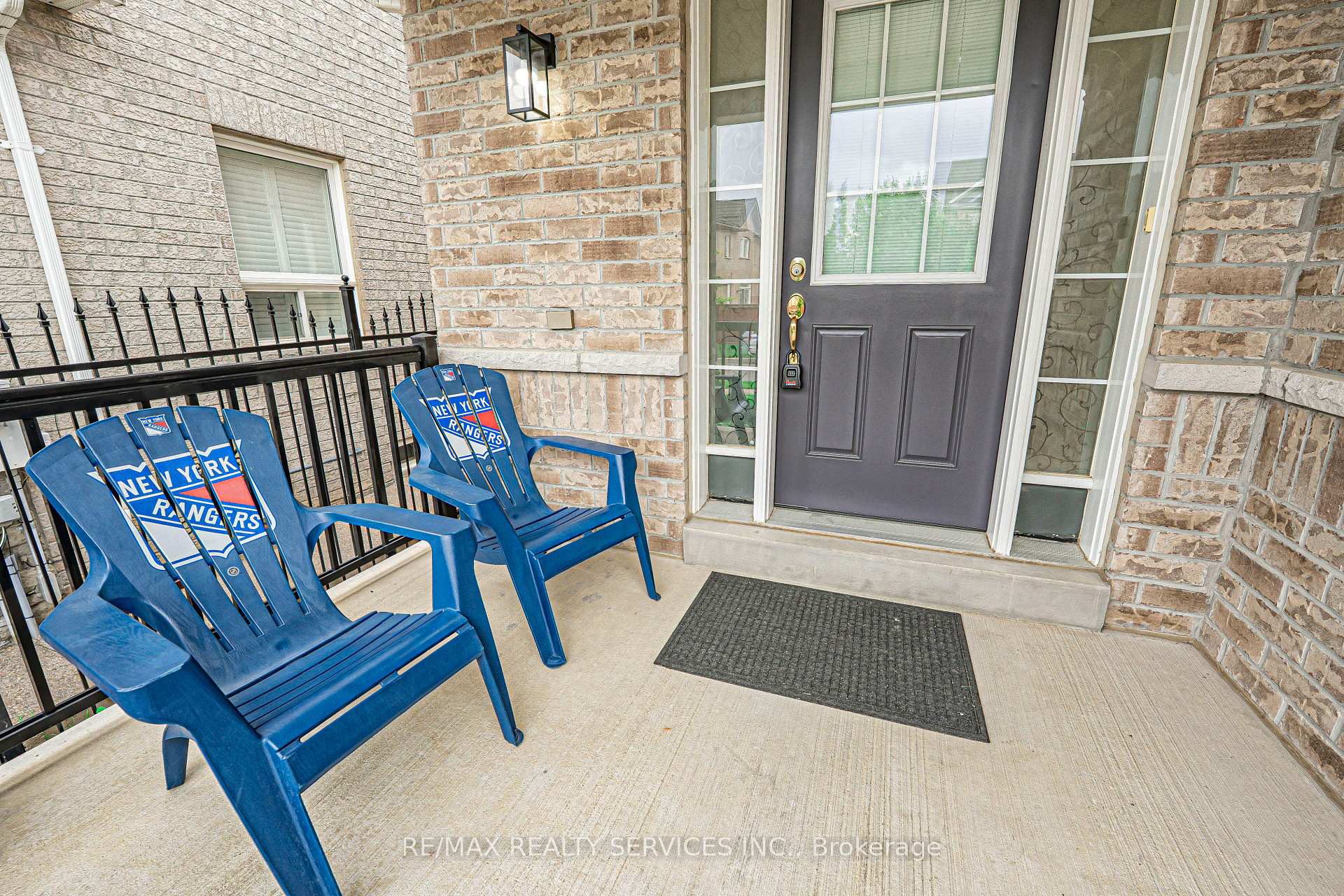 Photo 4 of 84 Gower Crescent, Brampton, Sandringham-Wellington — HOMEH