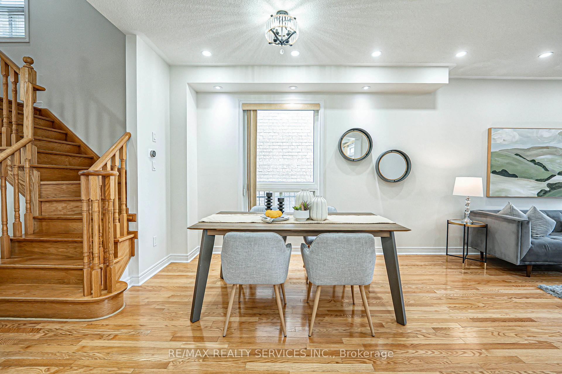 Photo 15 of 84 Gower Crescent, Brampton, Sandringham-Wellington — HOMEH