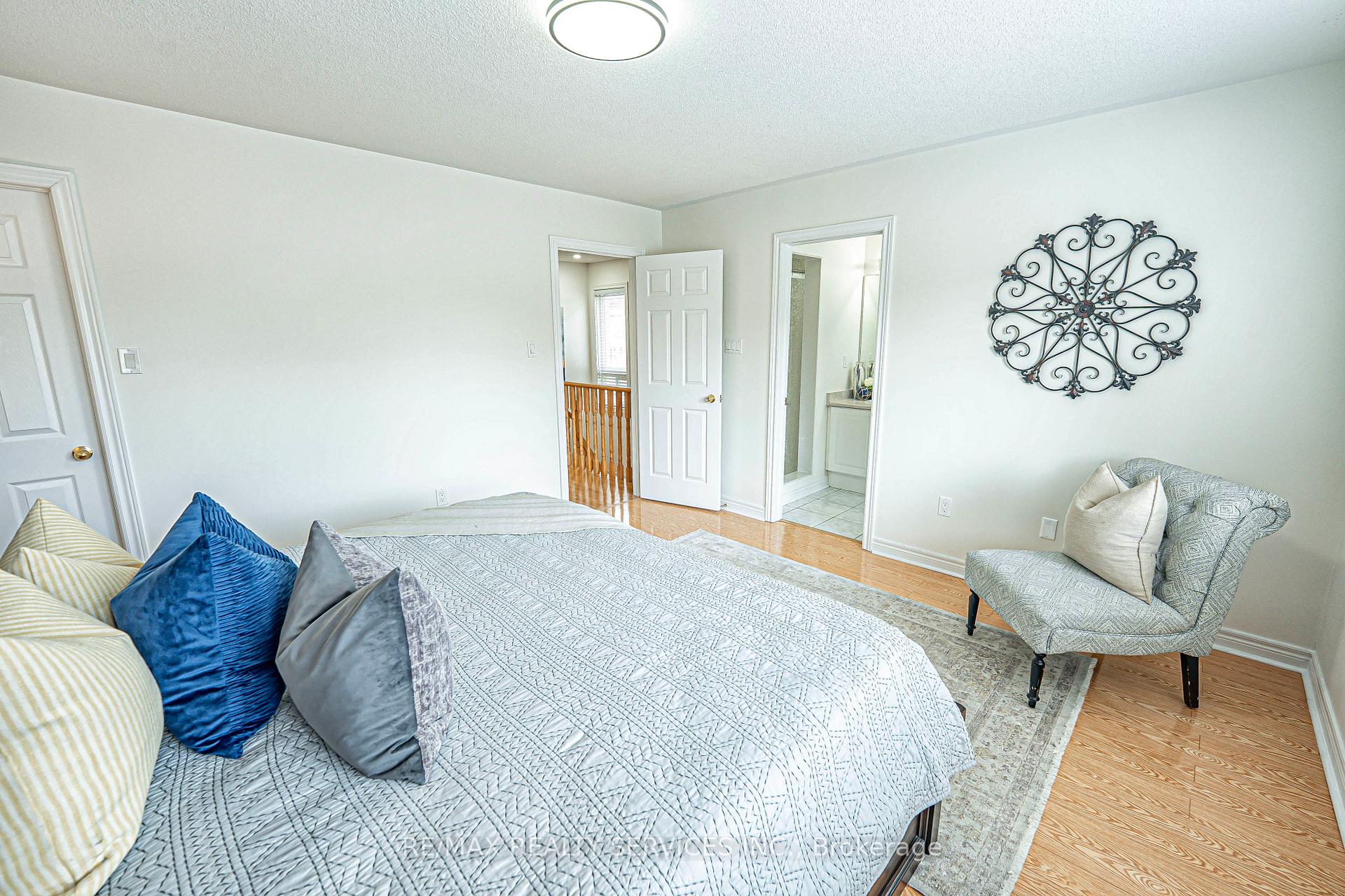 Photo 28 of 84 Gower Crescent, Brampton, Sandringham-Wellington — HOMEH