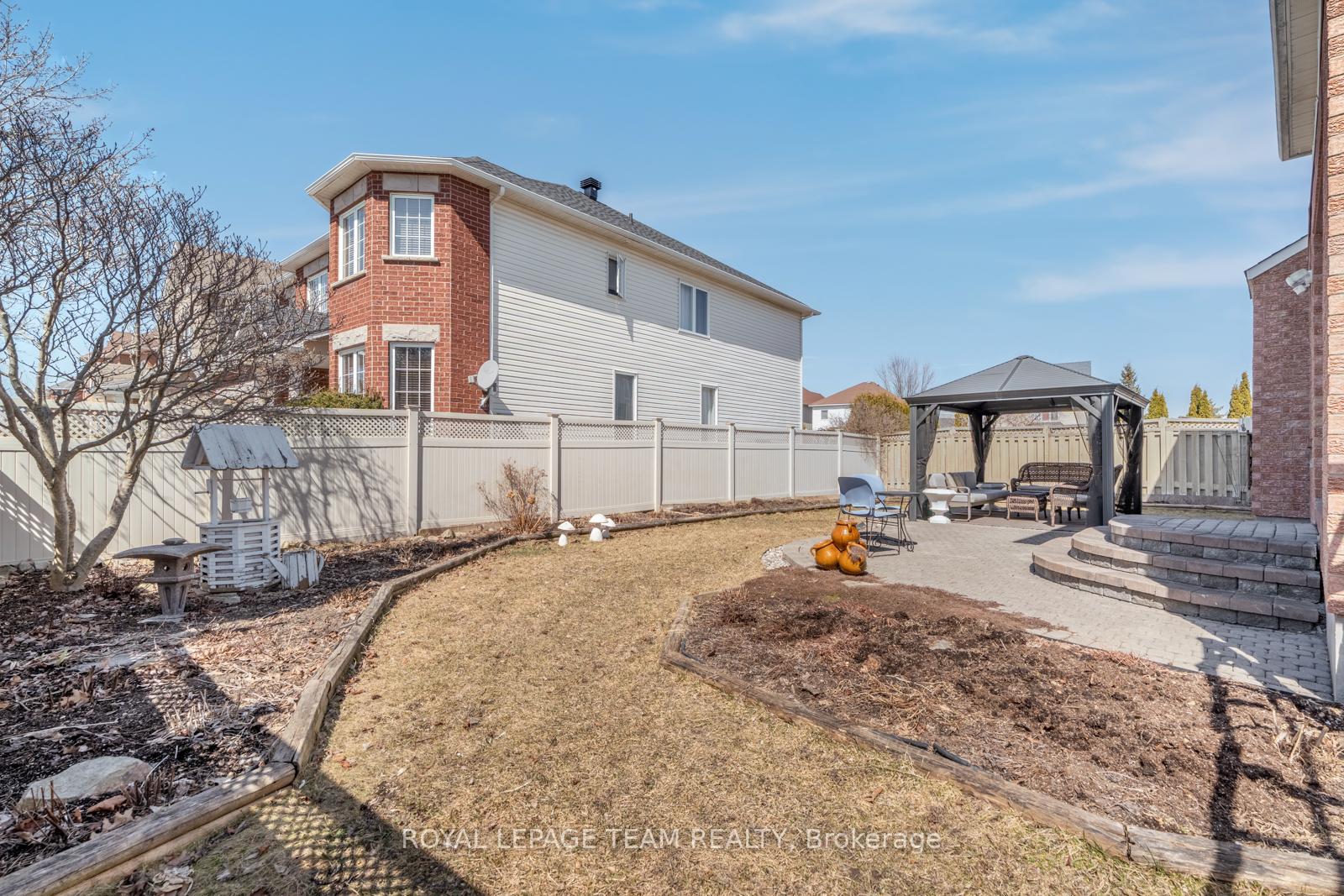 Photo 29 of 126 Cresthaven Drive, Ottawa, Barrhaven East — HOMEH