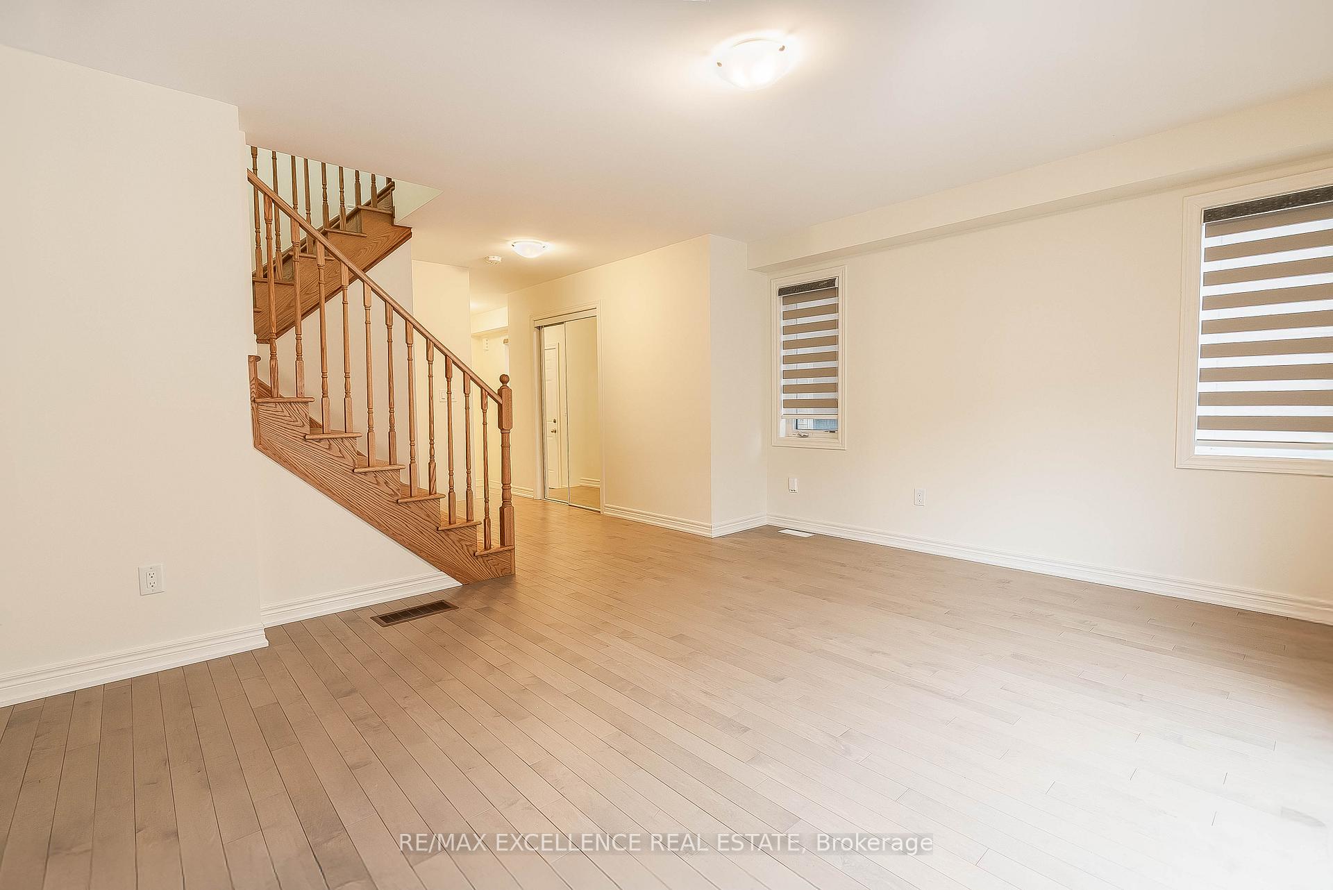 Photo 5 of 3954 Thomas Alton Boulevard, Burlington, Alton — HOMEH