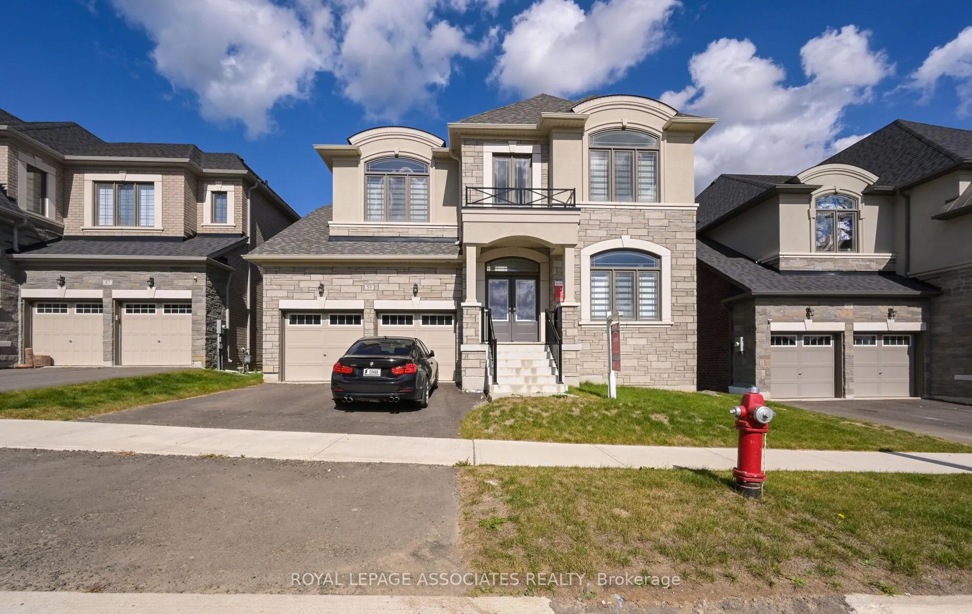 Front of 55 Raspberry Ridge Avenue