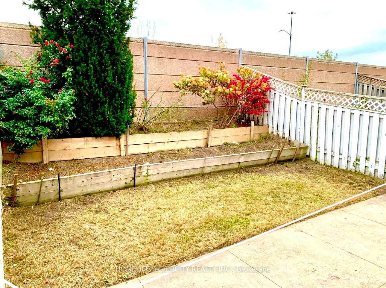 Photo 27 of 88 Tumbleweed Trail, Brampton, Fletcher's Creek South — HOMEH