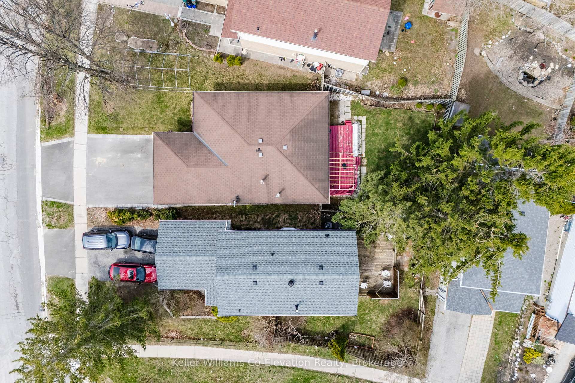 Photo 38 of 25 Fox Run, Barrie, Letitia Heights — HOMEH