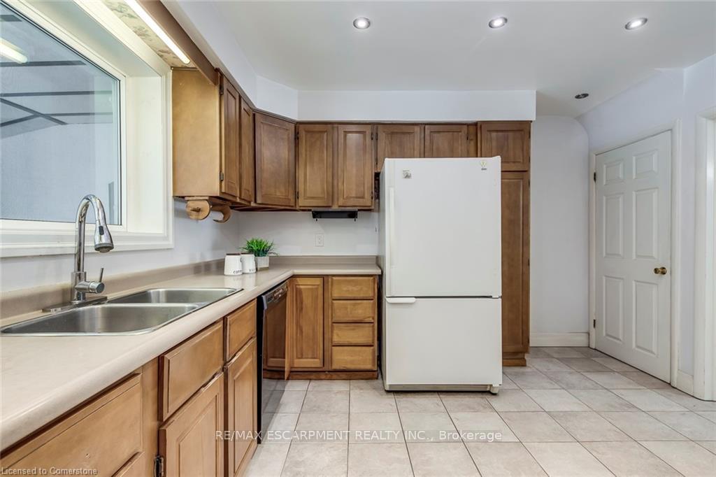 Photo 21 of 2377 Barclay Road, Burlington, Brant — HOMEH