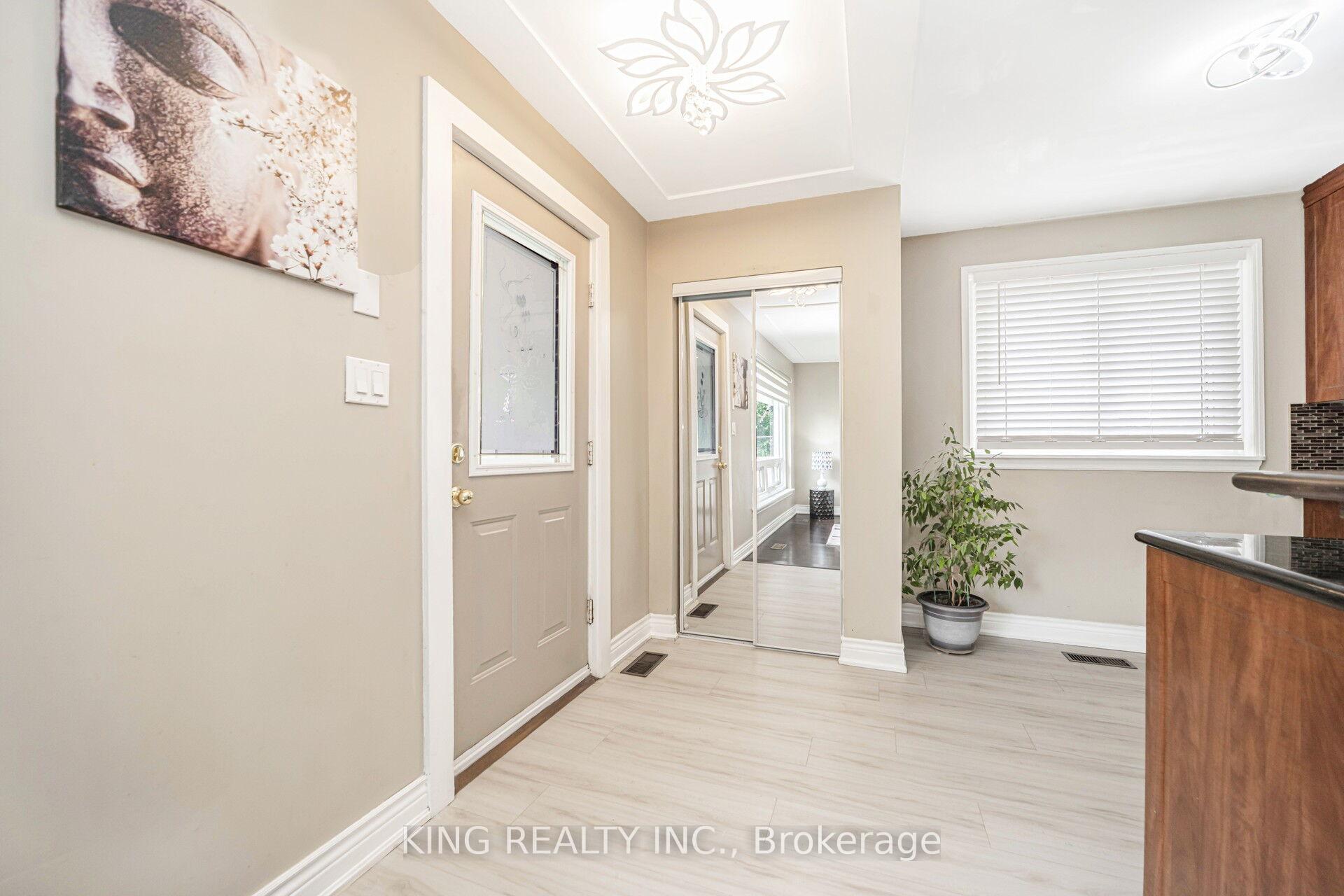 Photo 14 of 26 Davenport Crescent, Brampton, Southgate — HOMEH