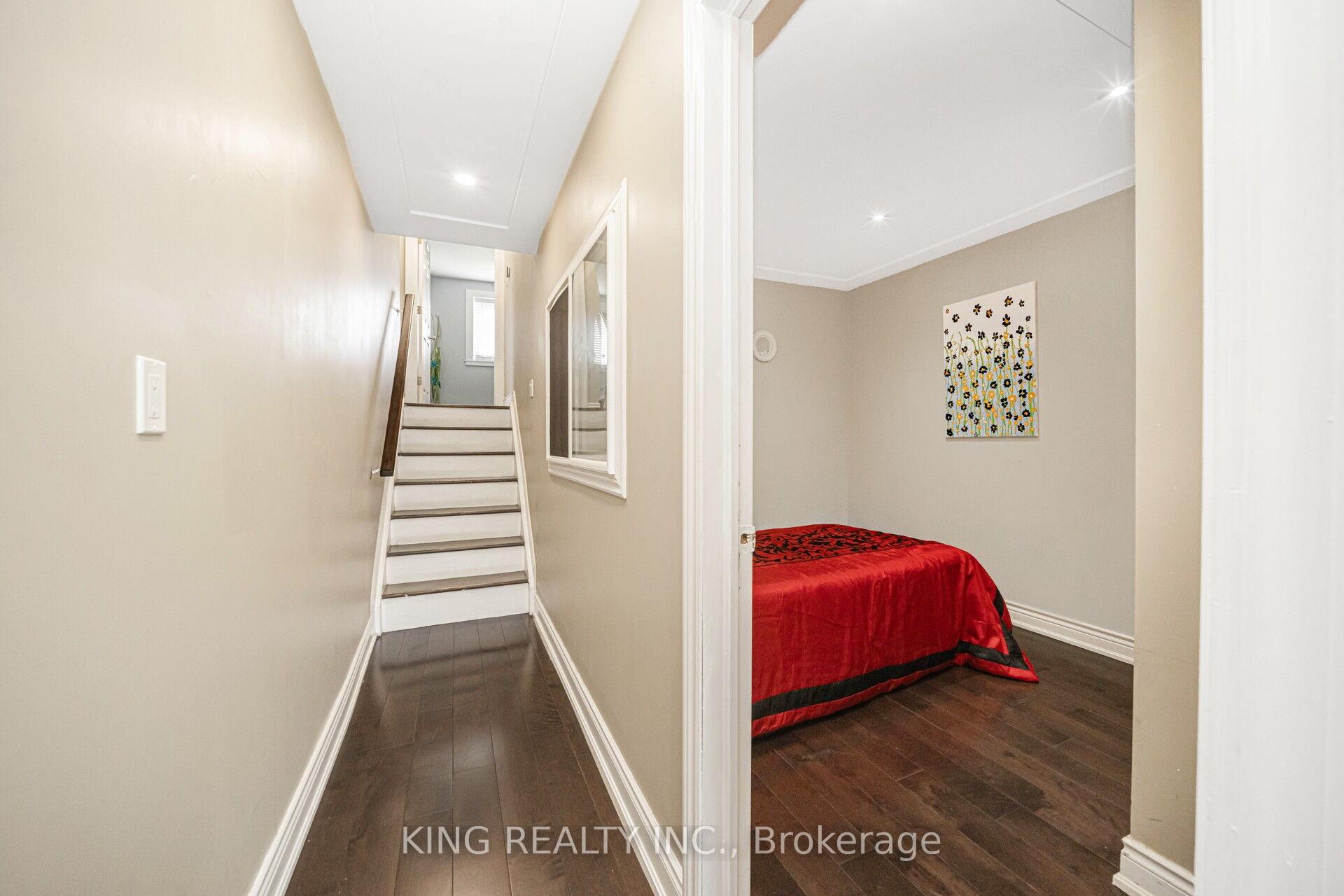 Photo 38 of 26 Davenport Crescent, Brampton, Southgate — HOMEH