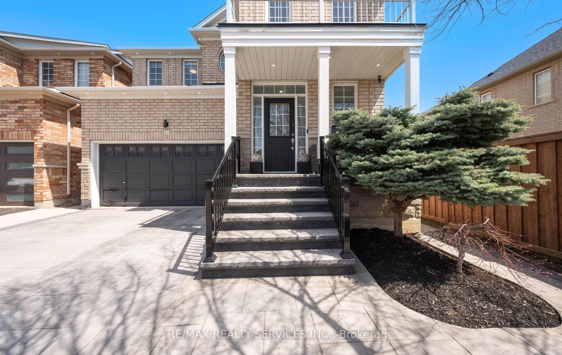 Photo 3 of 3 Beavervalley Drive, Brampton, Fletcher's Meadow — HOMEH