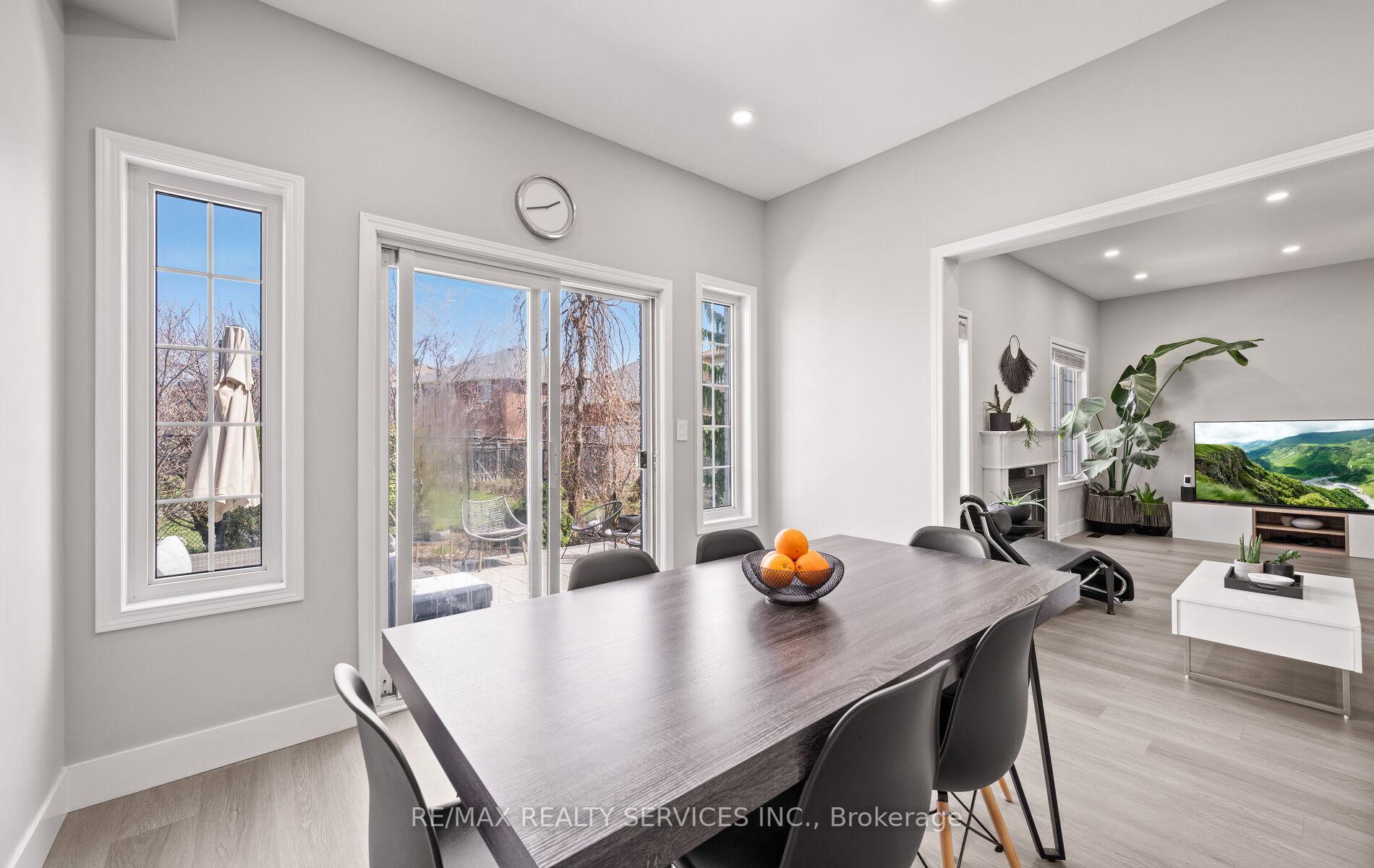 Photo 20 of 3 Beavervalley Drive, Brampton, Fletcher's Meadow — HOMEH