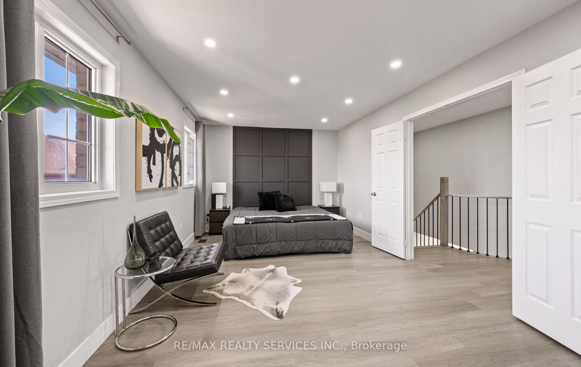 Photo 24 of 3 Beavervalley Drive, Brampton, Fletcher's Meadow — HOMEH