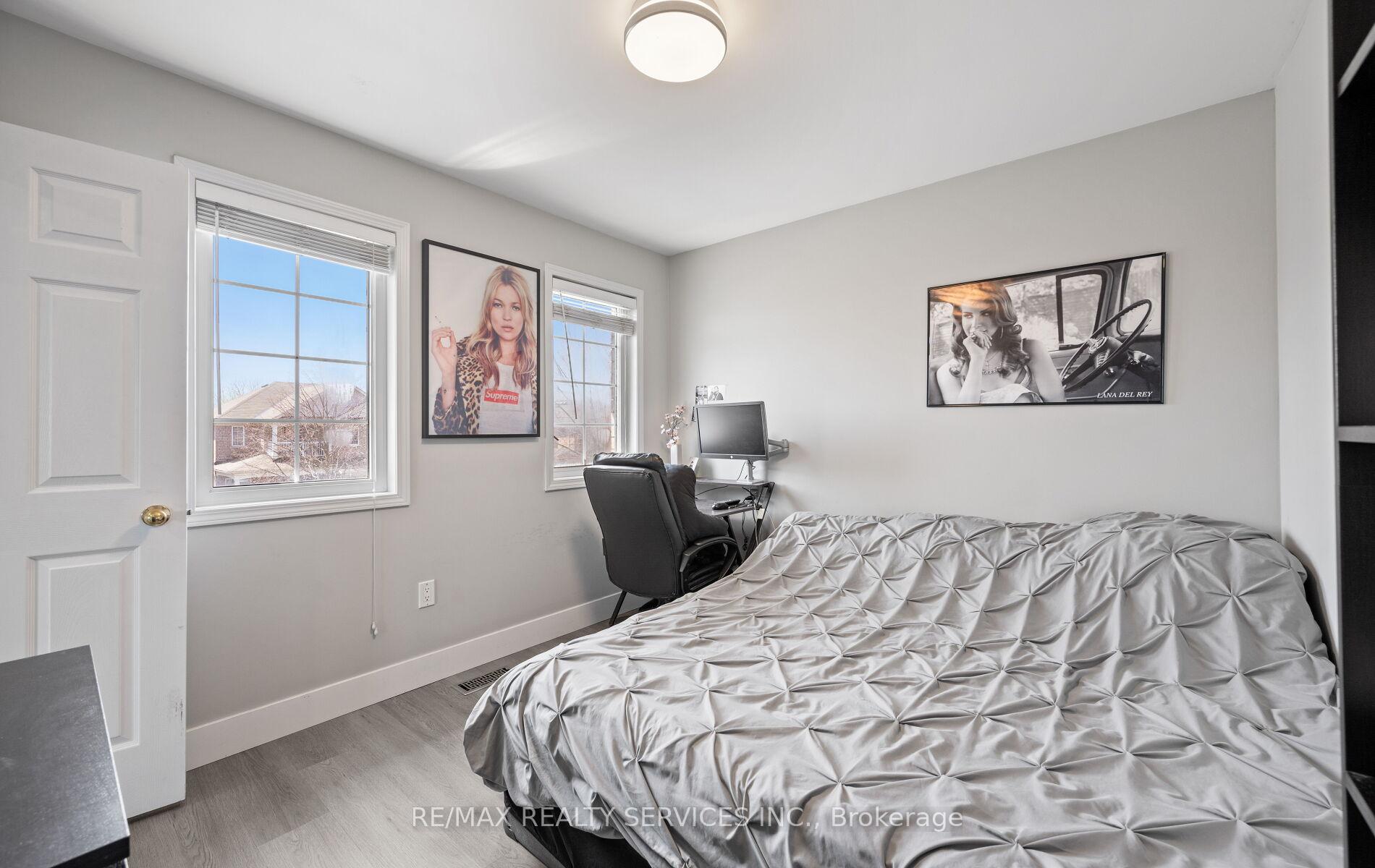 Photo 17 of 3 Beavervalley Drive, Brampton, Fletcher's Meadow — HOMEH