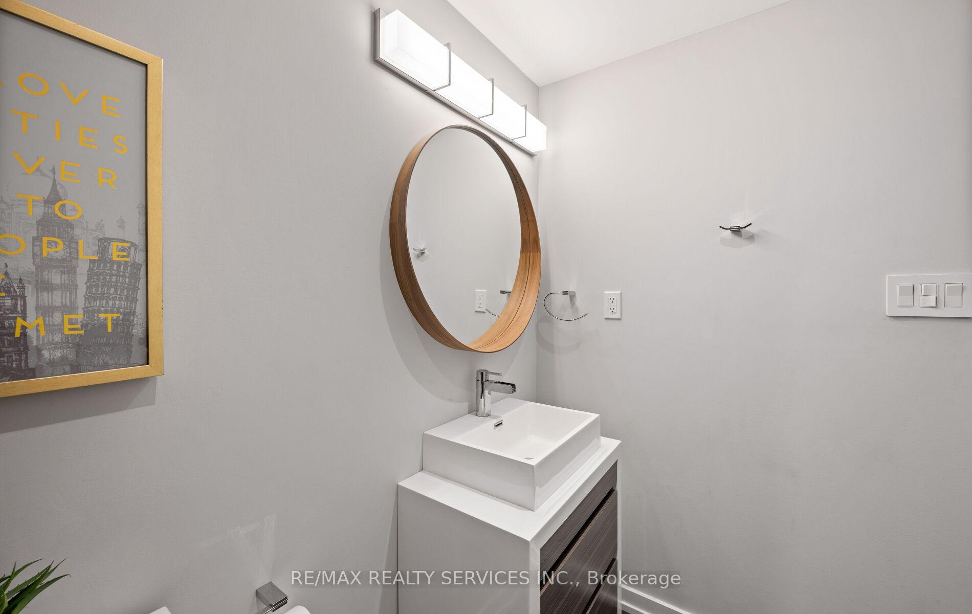 Photo 19 of 3 Beavervalley Drive, Brampton, Fletcher's Meadow — HOMEH