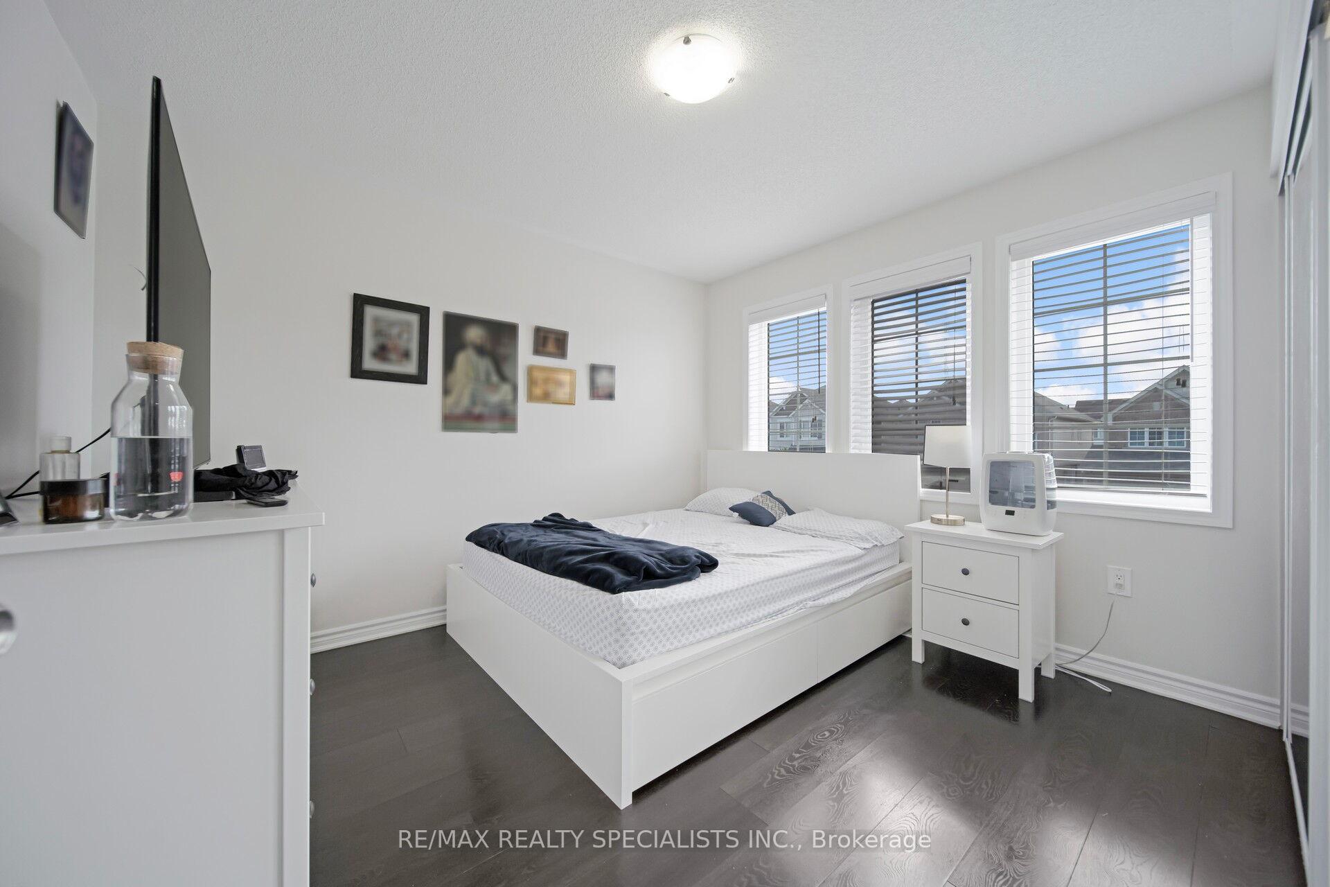 Photo 21 of 4 Stedford Crescent, Brampton, Northwest Brampton — HOMEH