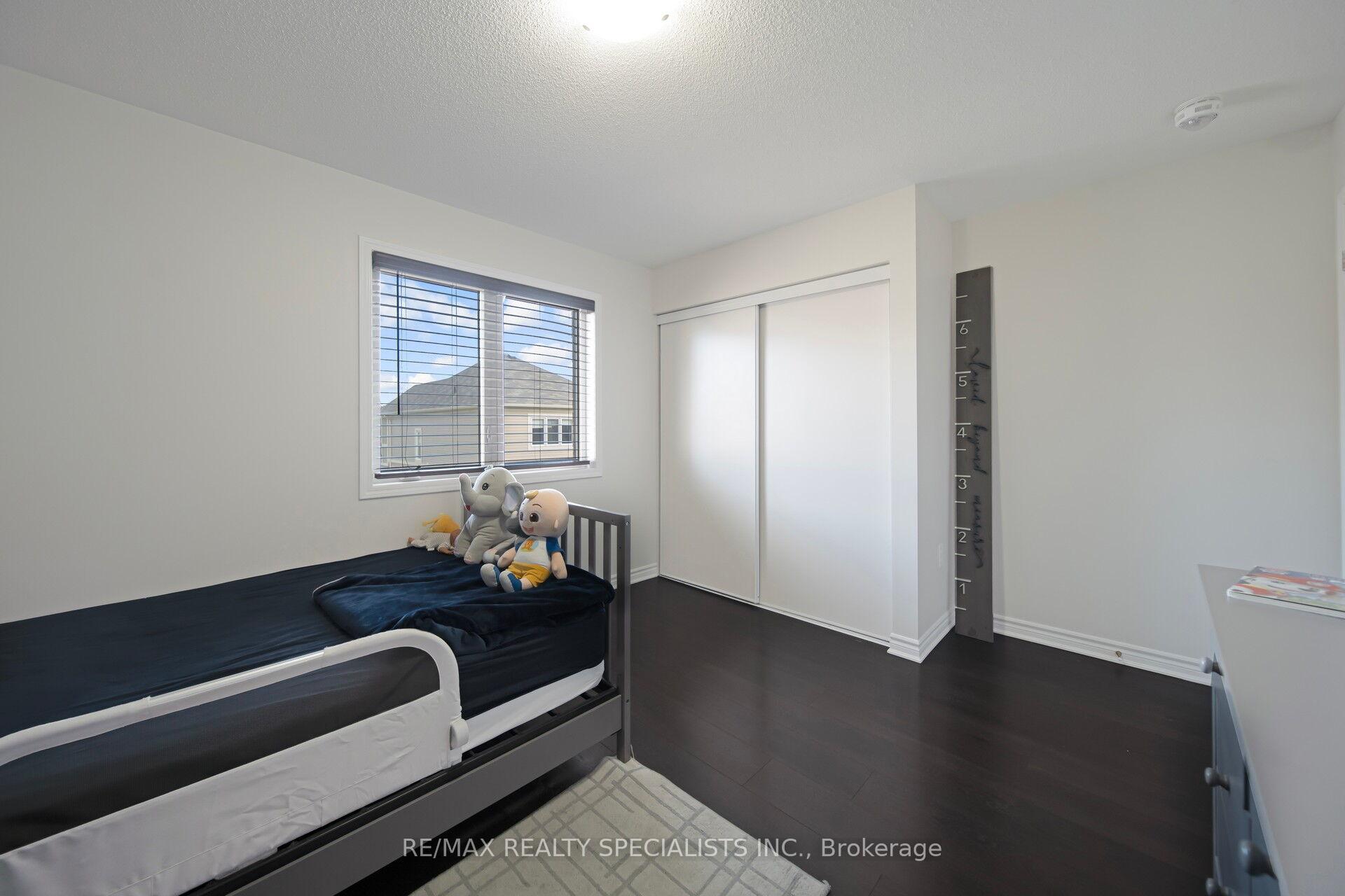 Photo 25 of 4 Stedford Crescent, Brampton, Northwest Brampton — HOMEH