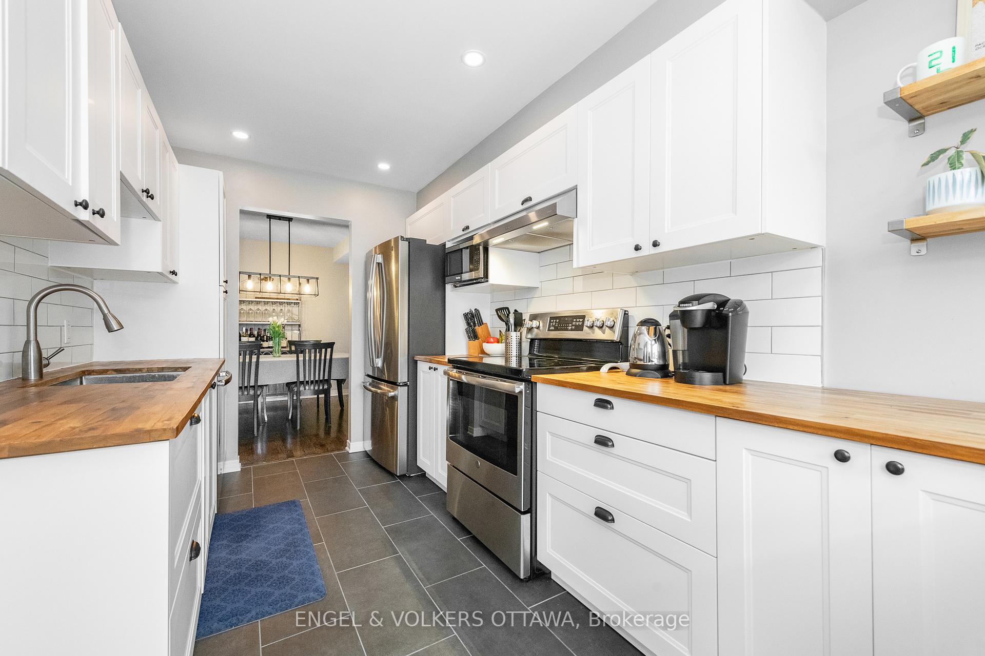 Photo 9 of 164 Claridge Drive W, Ottawa, Barrhaven - Longfields — HOMEH