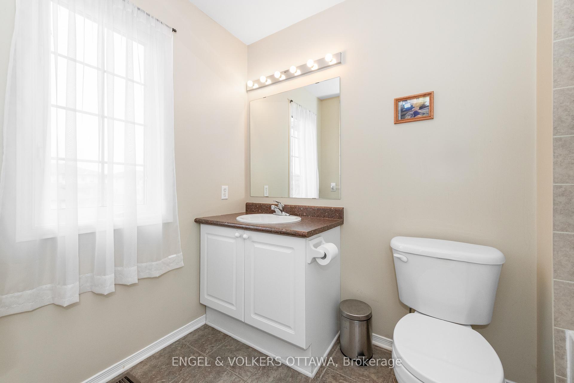 Photo 19 of 164 Claridge Drive W, Ottawa, Barrhaven - Longfields — HOMEH