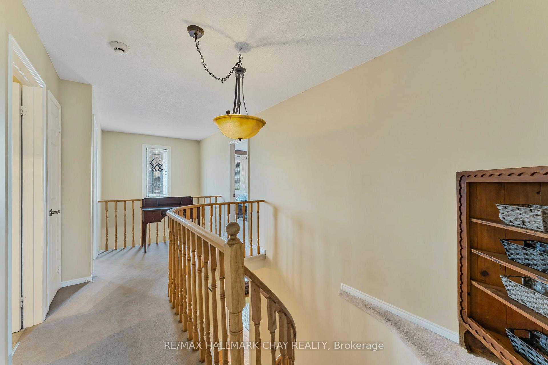 Photo 23 of 58 Carruthers Crescent, Barrie, Grove East — HOMEH