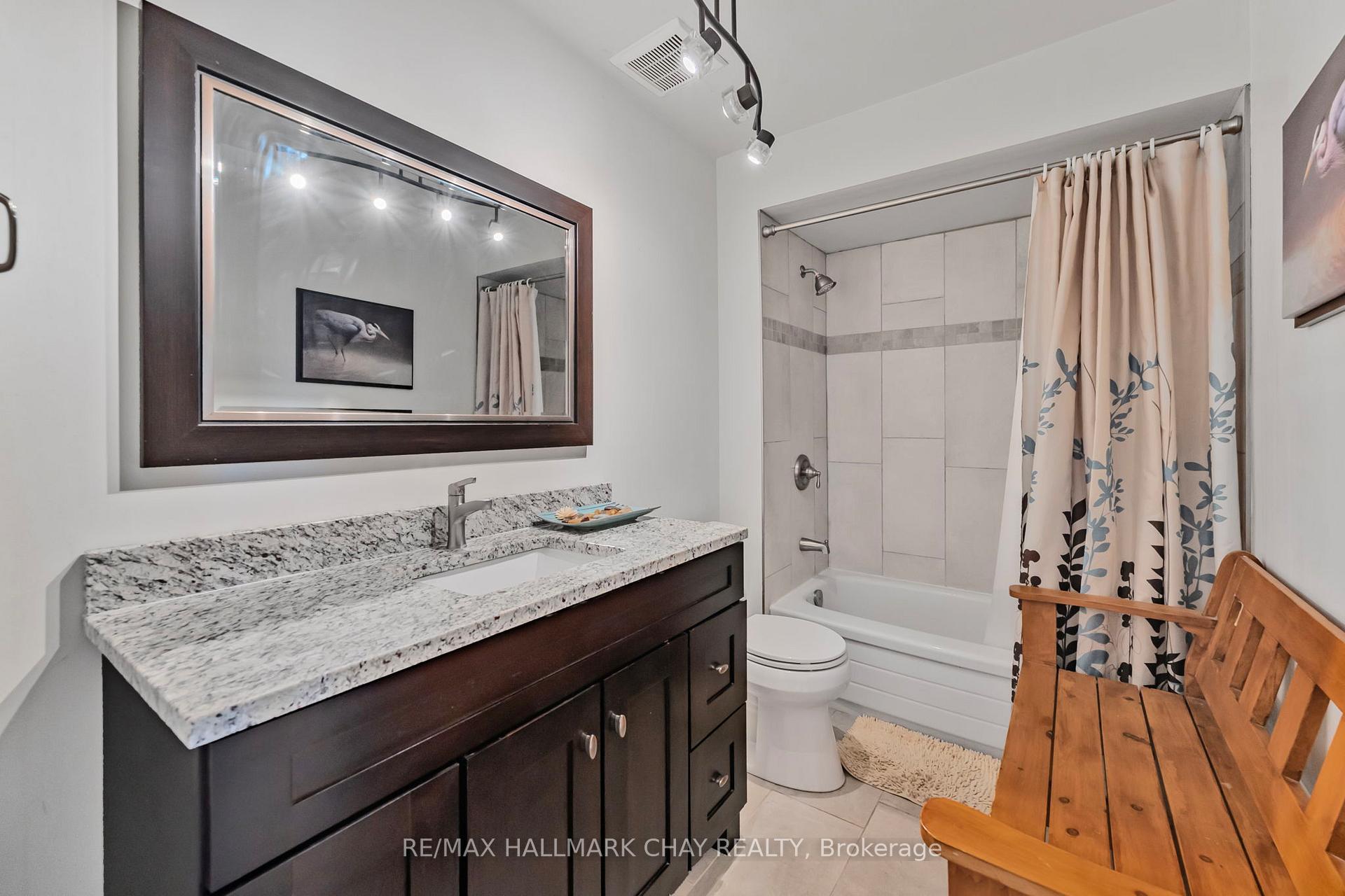 Photo 30 of 58 Carruthers Crescent, Barrie, Grove East — HOMEH