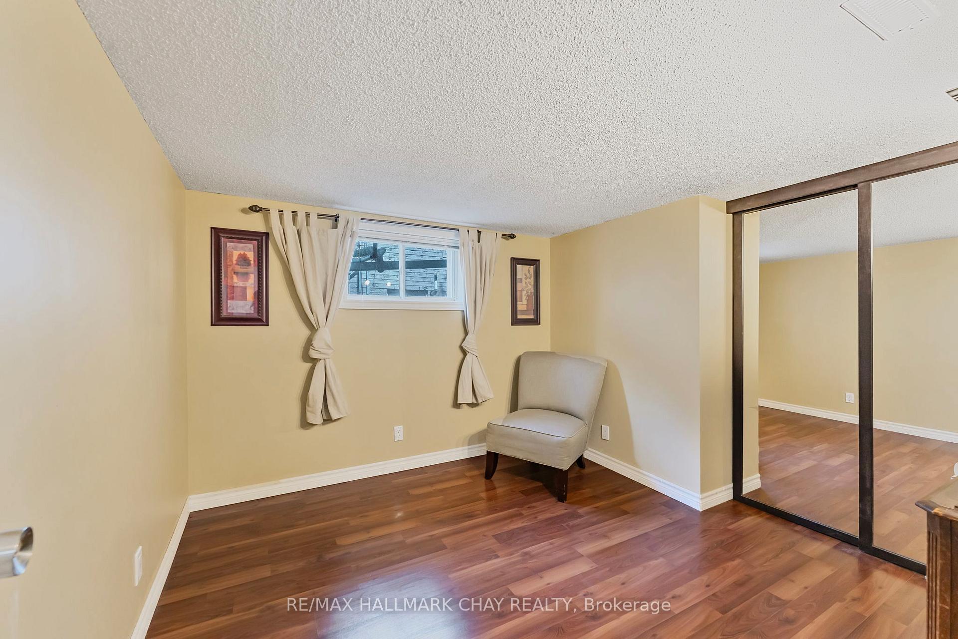Photo 41 of 58 Carruthers Crescent, Barrie, Grove East — HOMEH