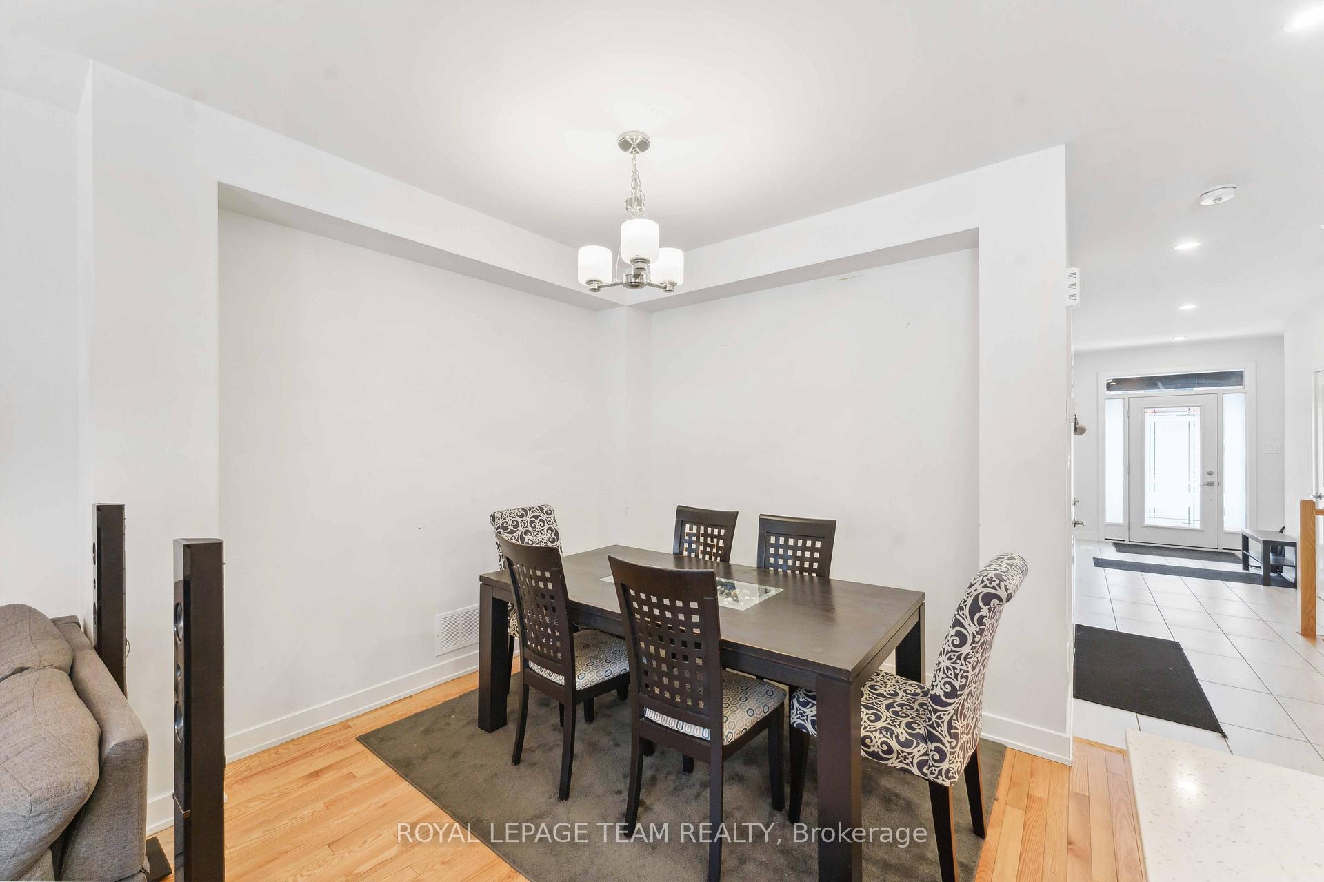 Photo 13 of 84 Heirloom Street, Ottawa, Riverside South/Gloucester Glen — HOMEH