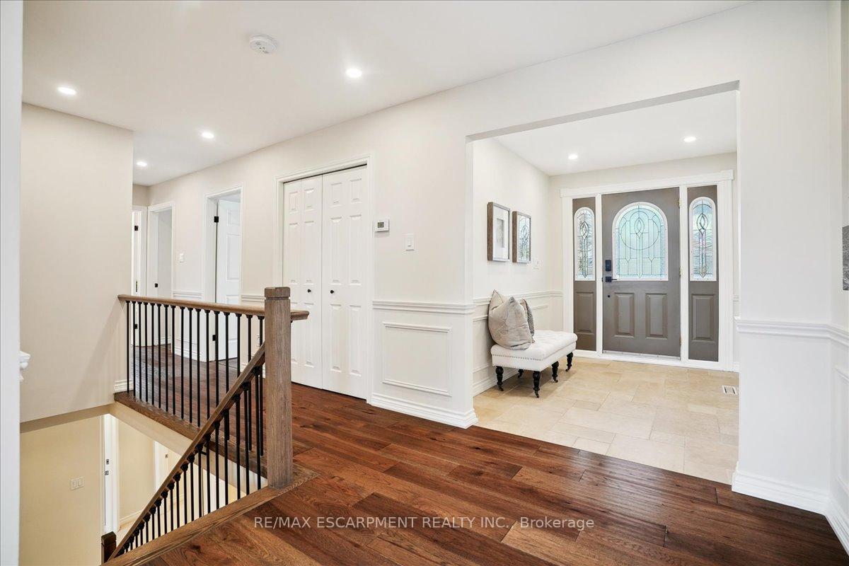 Photo 4 of 1268 Rosseau Place, Burlington, Tyandaga — HOMEH