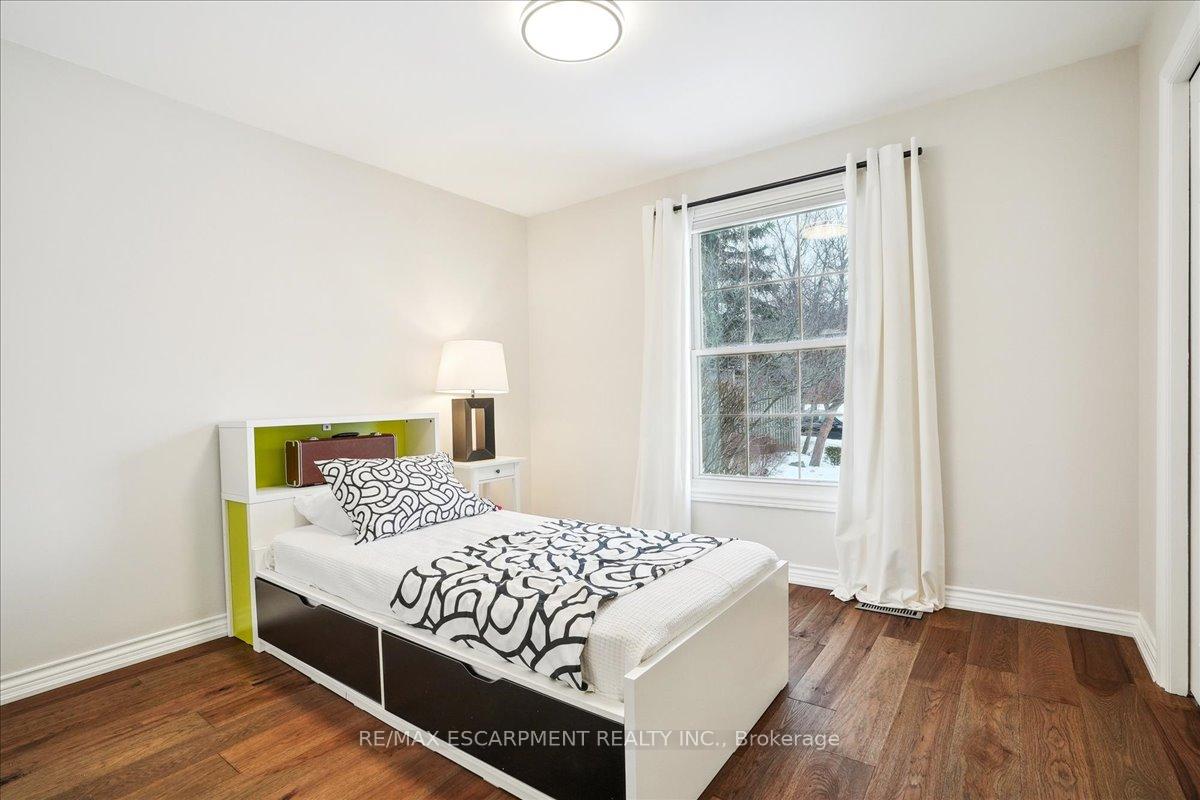 Photo 20 of 1268 Rosseau Place, Burlington, Tyandaga — HOMEH