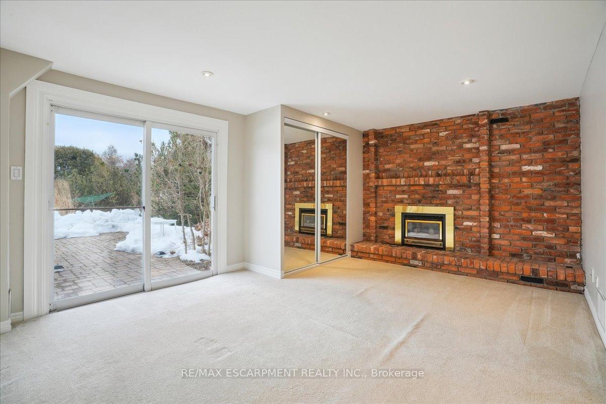 Photo 25 of 1268 Rosseau Place, Burlington, Tyandaga — HOMEH