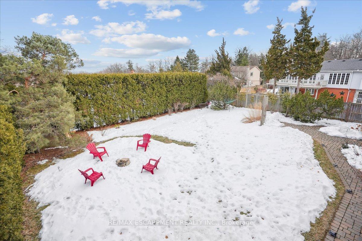 Photo 34 of 1268 Rosseau Place, Burlington, Tyandaga — HOMEH