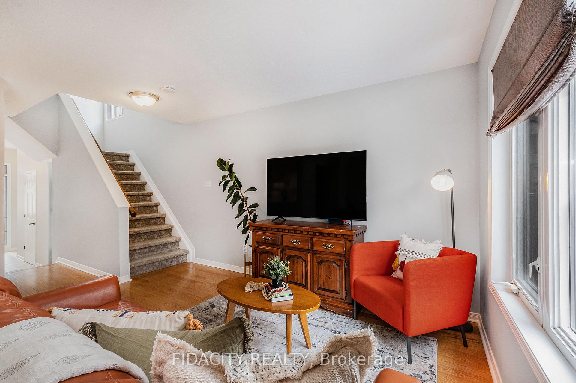 Photo 5 of 434 Claridge Drive, Ottawa, Barrhaven - Longfields — HOMEH