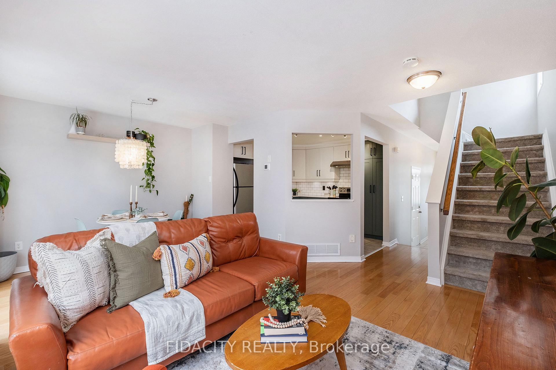 Photo 6 of 434 Claridge Drive, Ottawa, Barrhaven - Longfields — HOMEH