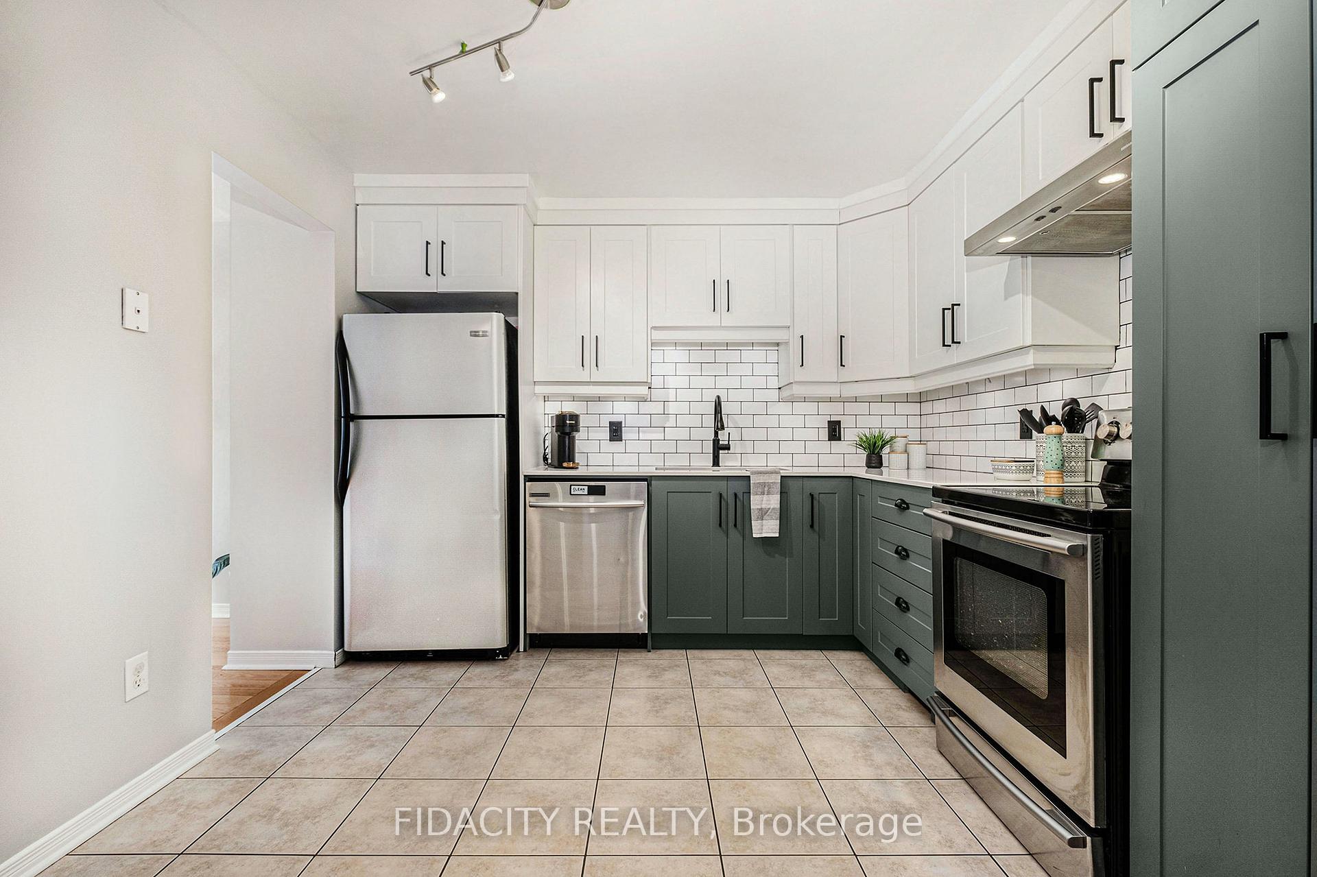 Photo 8 of 434 Claridge Drive, Ottawa, Barrhaven - Longfields — HOMEH