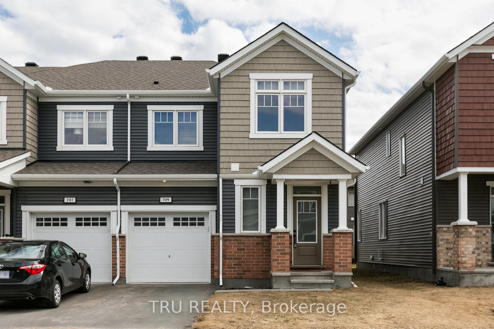 Photo 1 of 709 Perseus Avenue, Ottawa, Barrhaven - Half Moon Bay — HOMEH