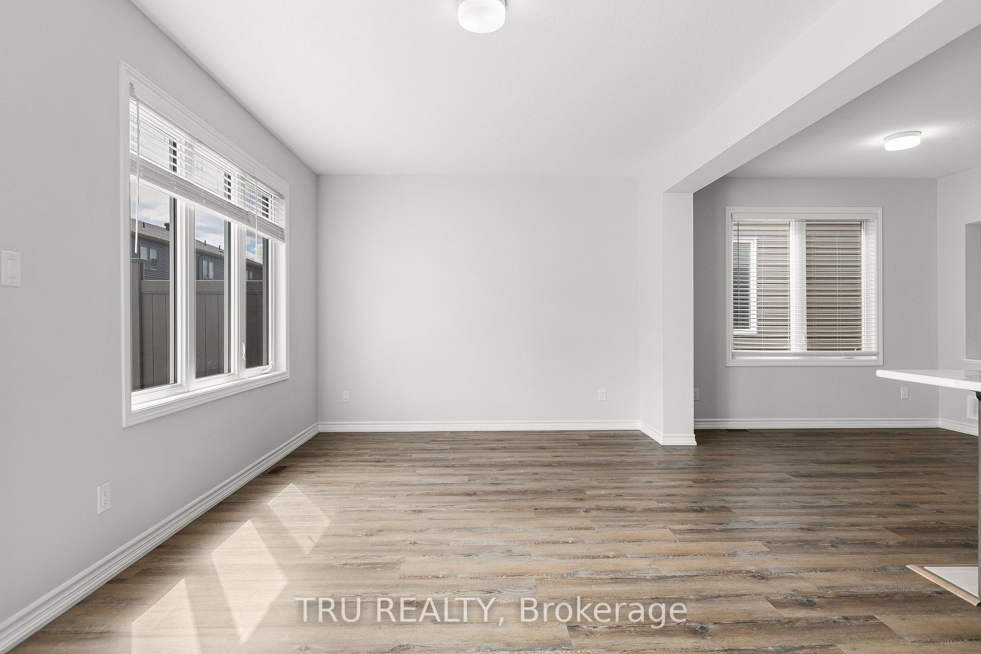 Photo 11 of 709 Perseus Avenue, Ottawa, Barrhaven - Half Moon Bay — HOMEH