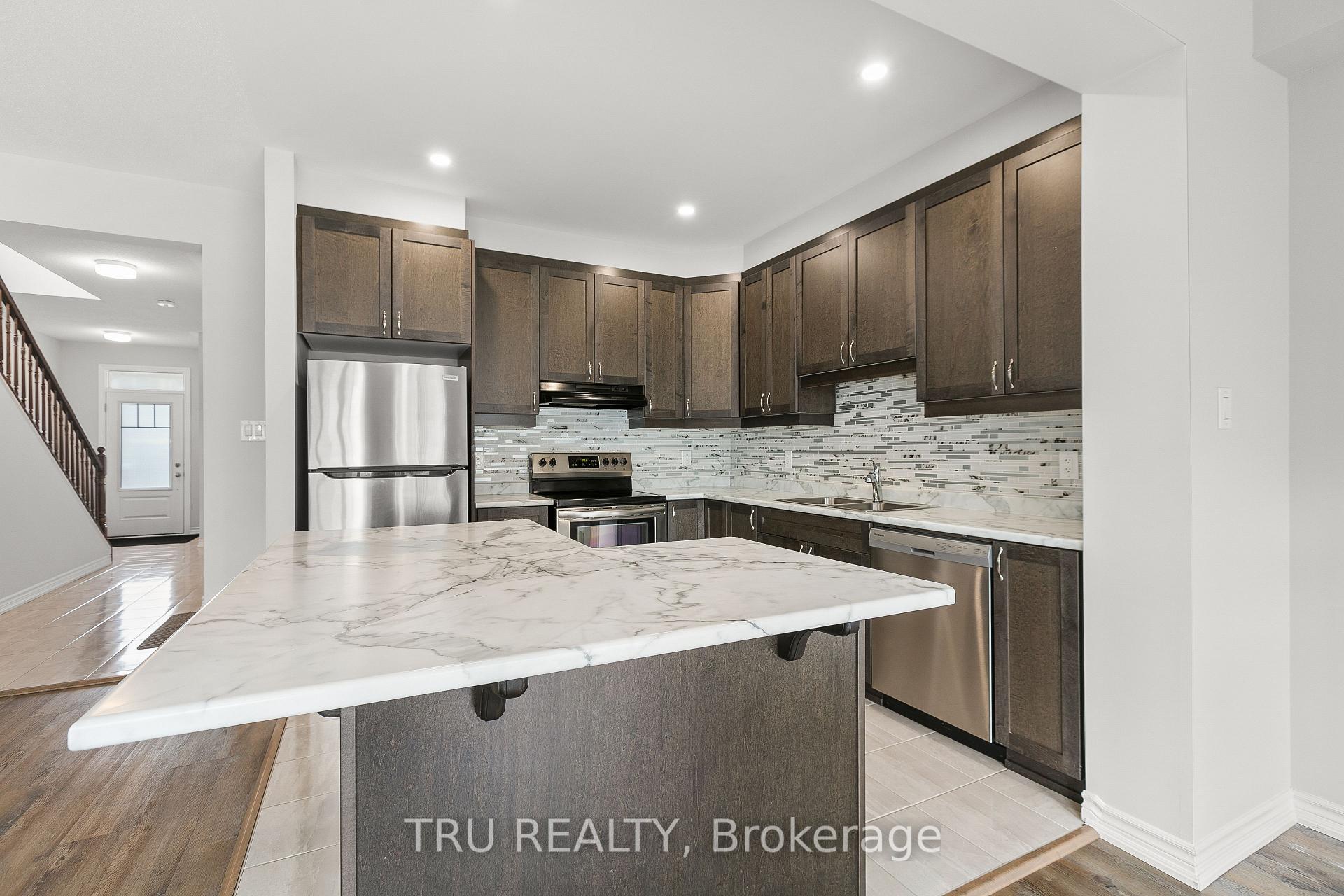 Photo 16 of 709 Perseus Avenue, Ottawa, Barrhaven - Half Moon Bay — HOMEH