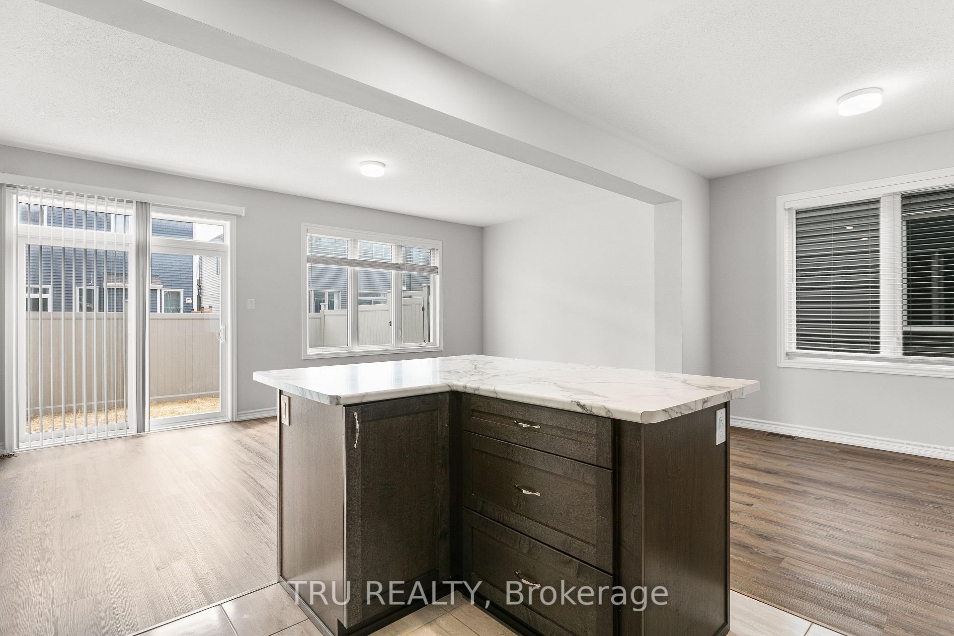 Photo 20 of 709 Perseus Avenue, Ottawa, Barrhaven - Half Moon Bay — HOMEH