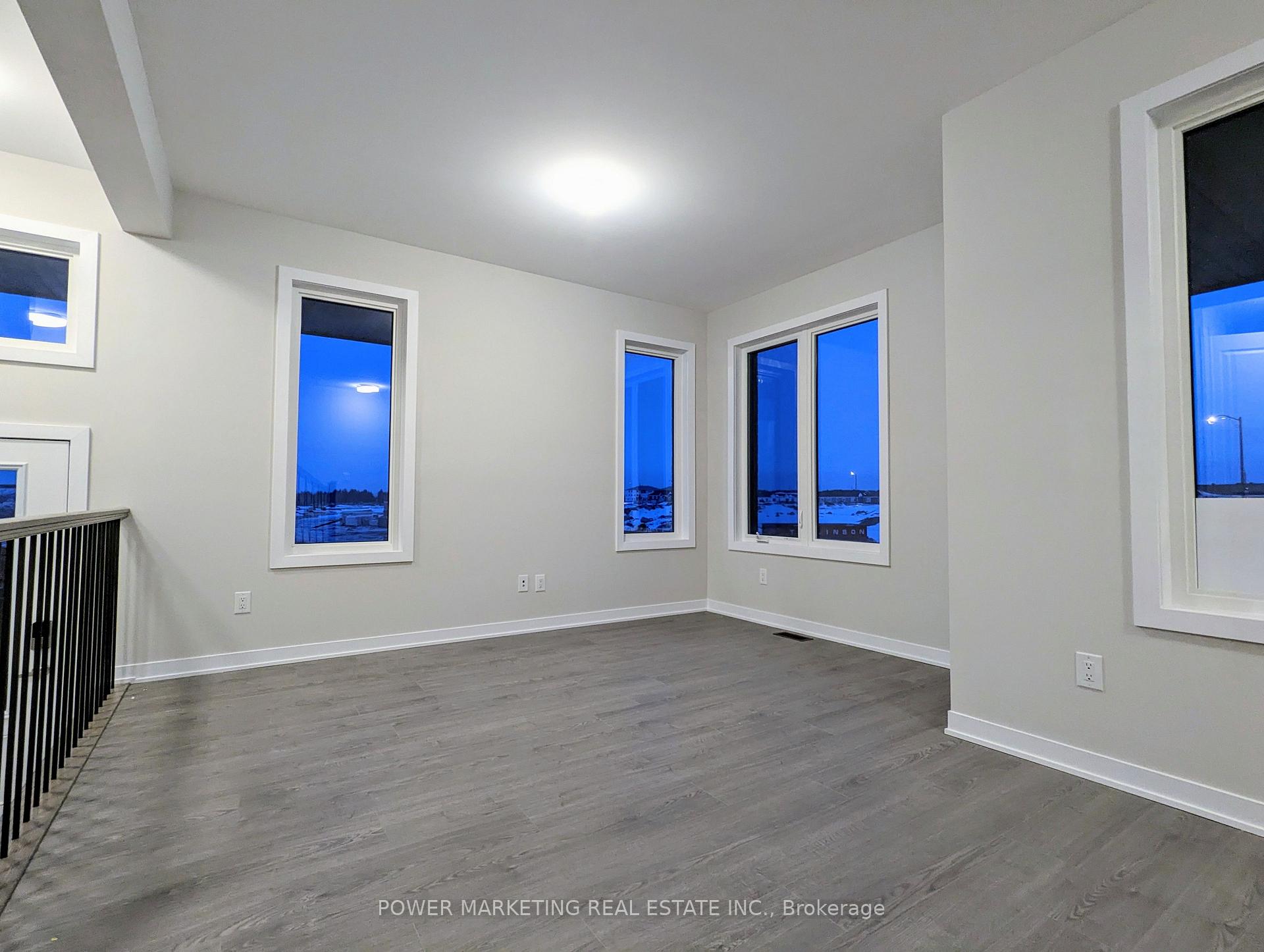 Photo 5 of 200 Speckled Alder Row, Ottawa, Barrhaven - Half Moon Bay — HOMEH