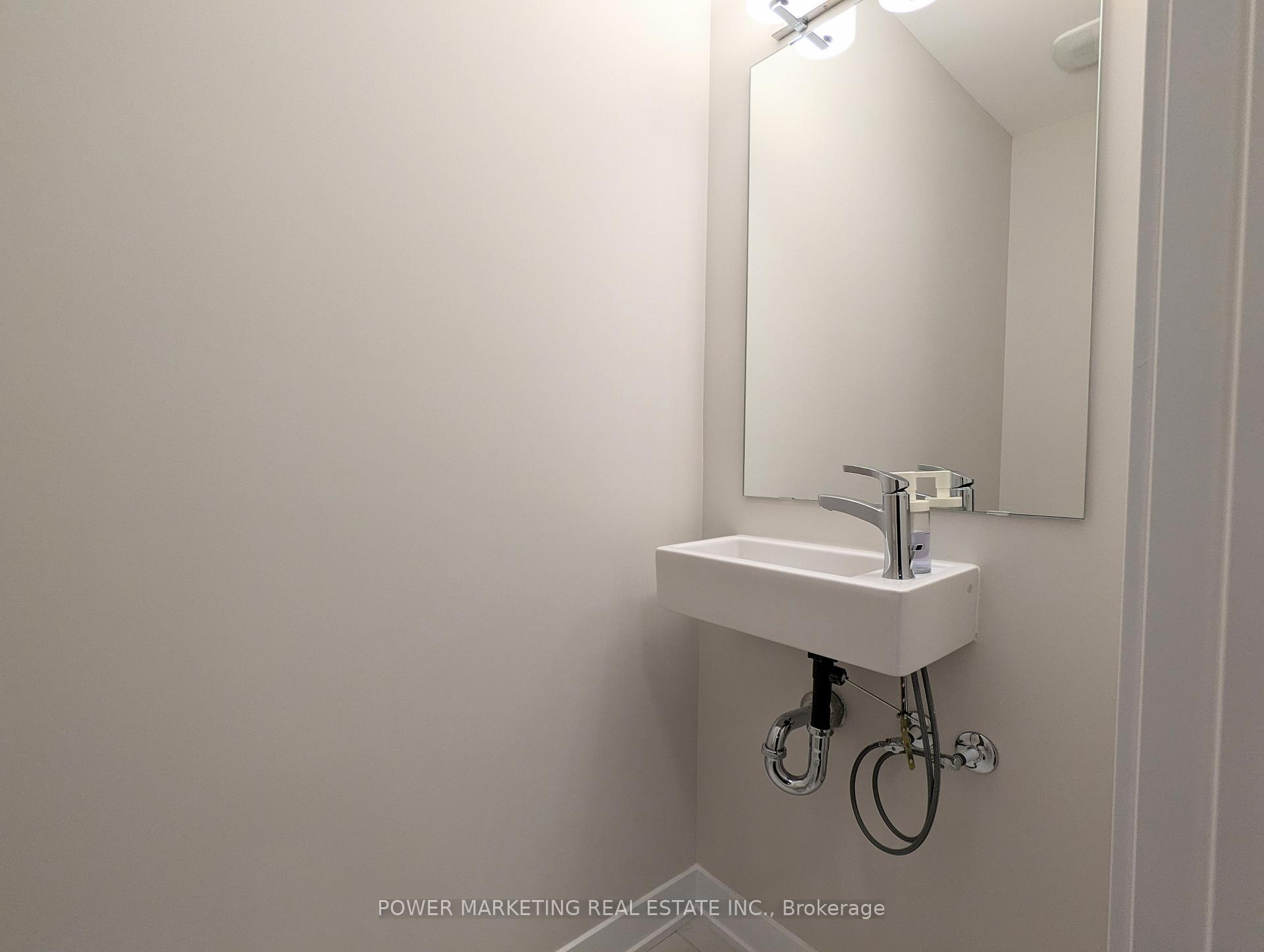Photo 6 of 200 Speckled Alder Row, Ottawa, Barrhaven - Half Moon Bay — HOMEH
