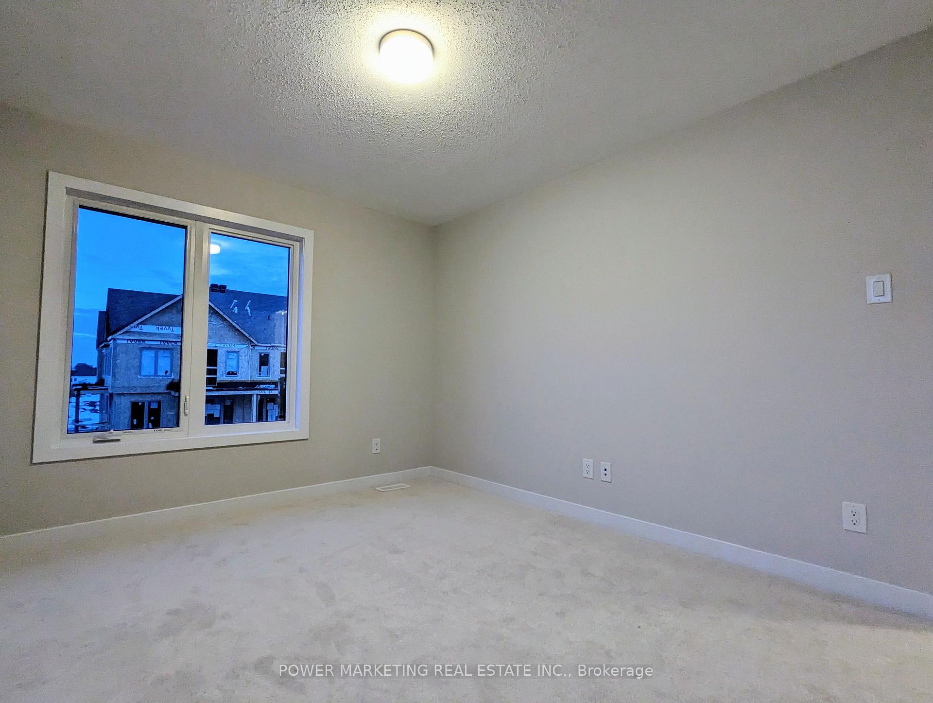 Photo 11 of 200 Speckled Alder Row, Ottawa, Barrhaven - Half Moon Bay — HOMEH