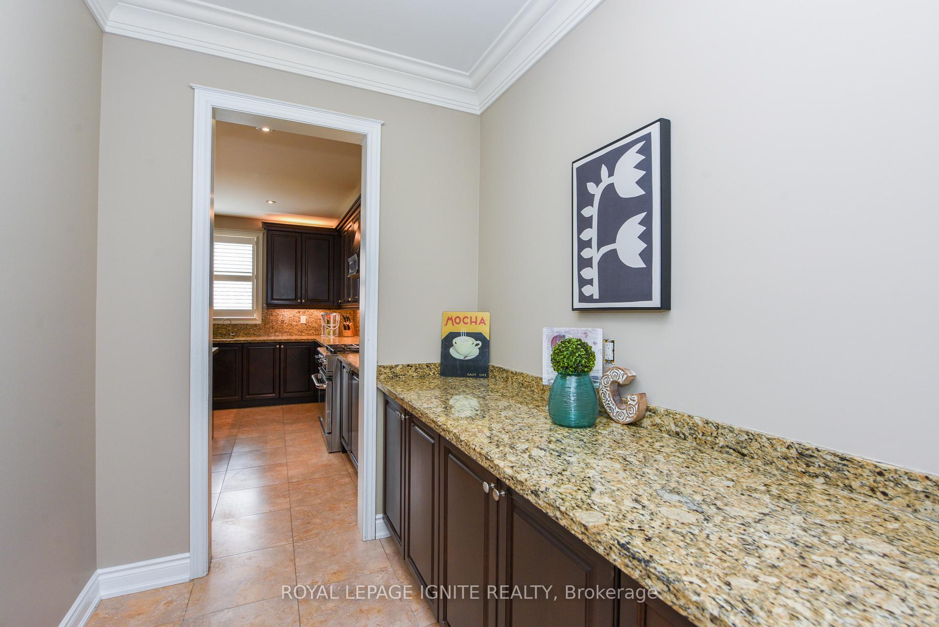 Photo 17 of 8 Scotchmere Crescent, Brampton, Bram East — HOMEH