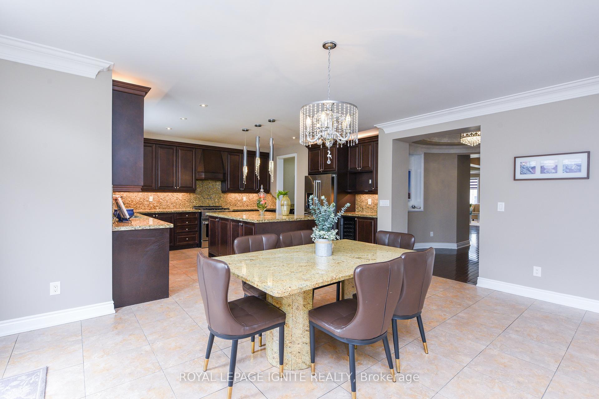 Photo 11 of 8 Scotchmere Crescent, Brampton, Bram East — HOMEH